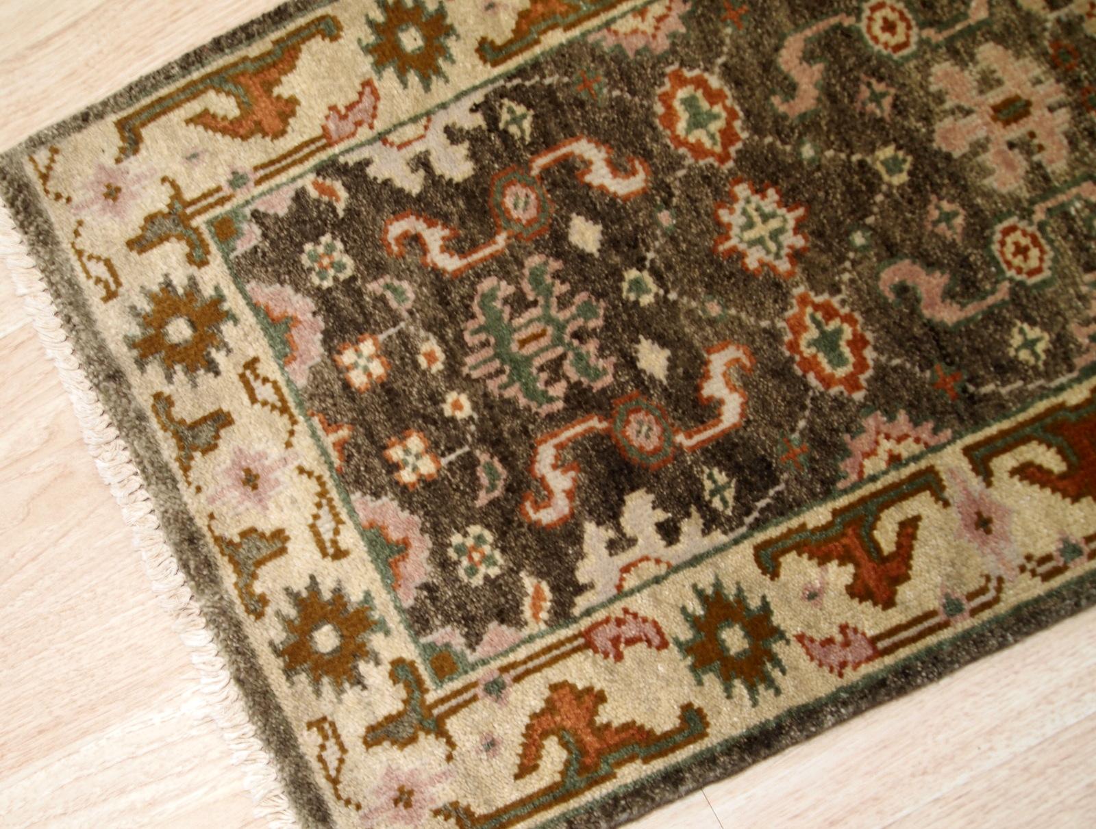 Hand-Knotted Handmade Vintage Indo-Mahal Rug, 1980s, 1B865 For Sale