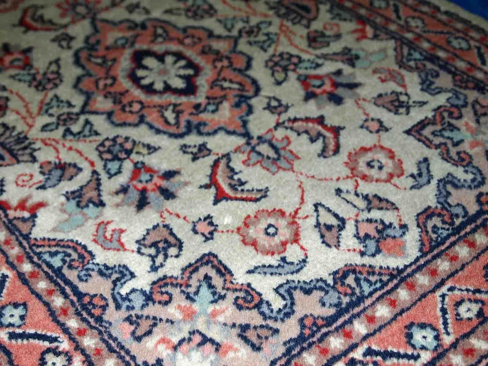 Handmade Vintage Indo-Tabriz Rug, 1970s, 1C749 For Sale 2