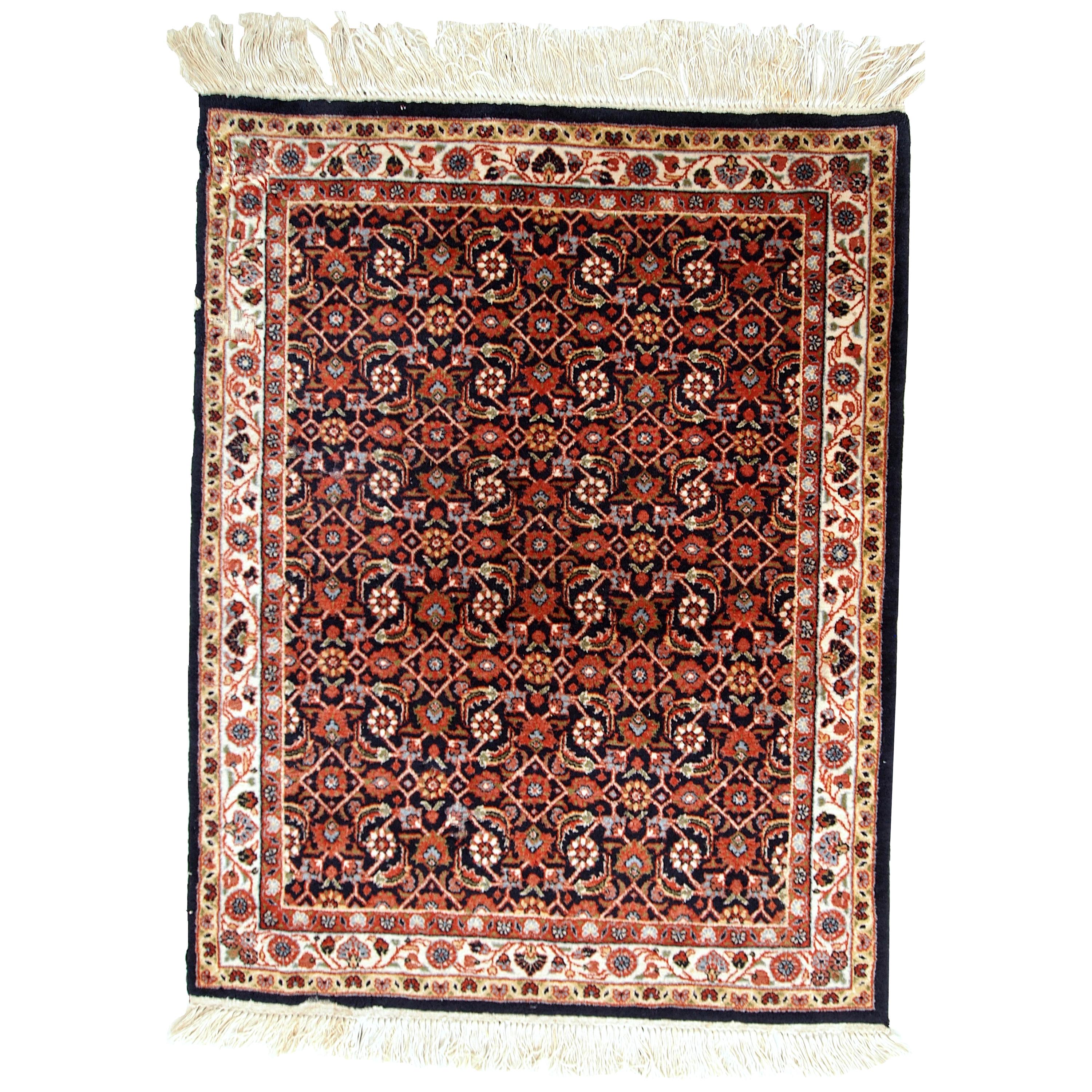 Handmade Vintage Indo-Tabriz Rug, 1980s, 1C718 For Sale
