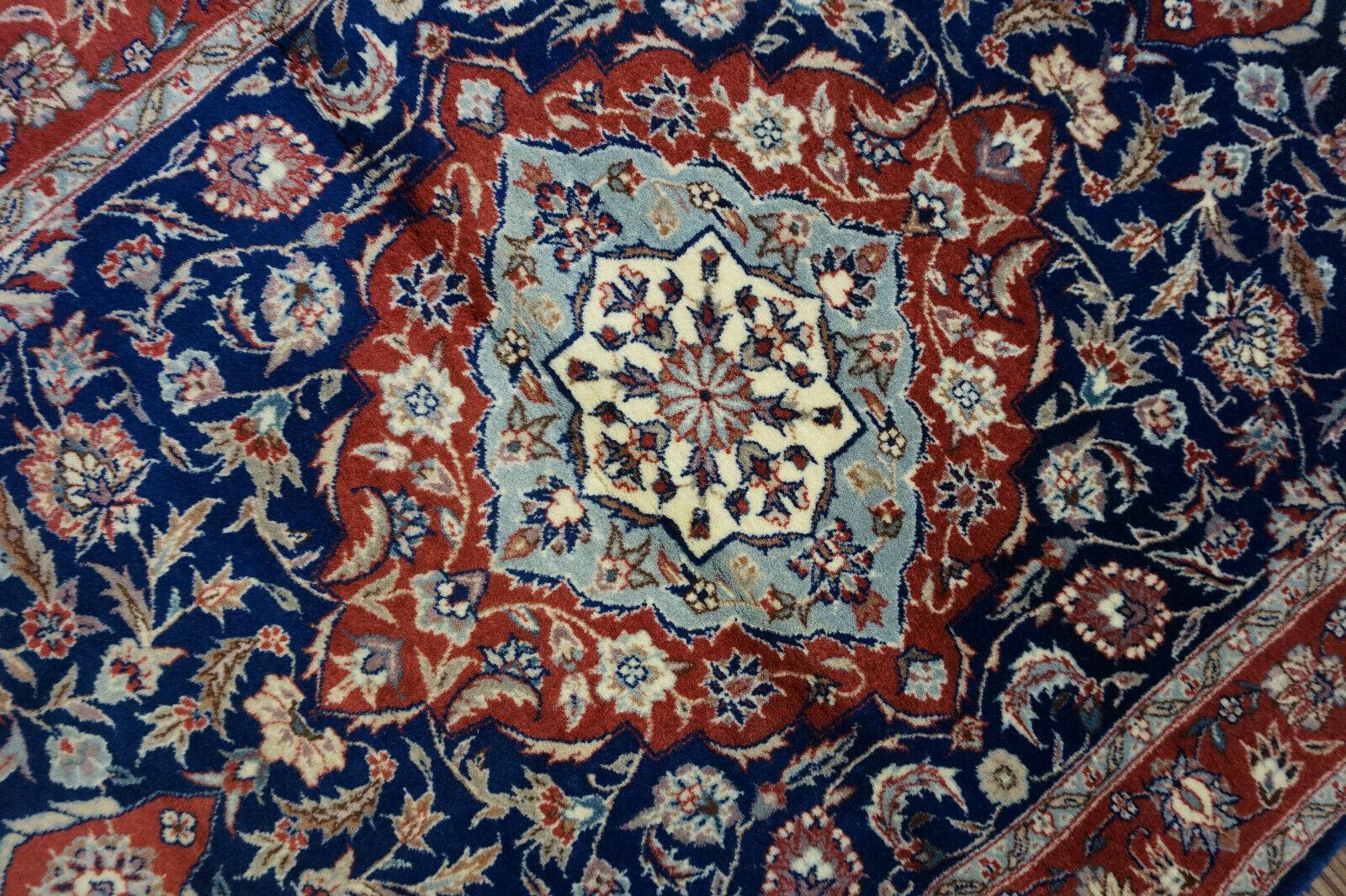 Wool Handmade Vintage Isfahan Style Rug, 1970s, 1d21 For Sale