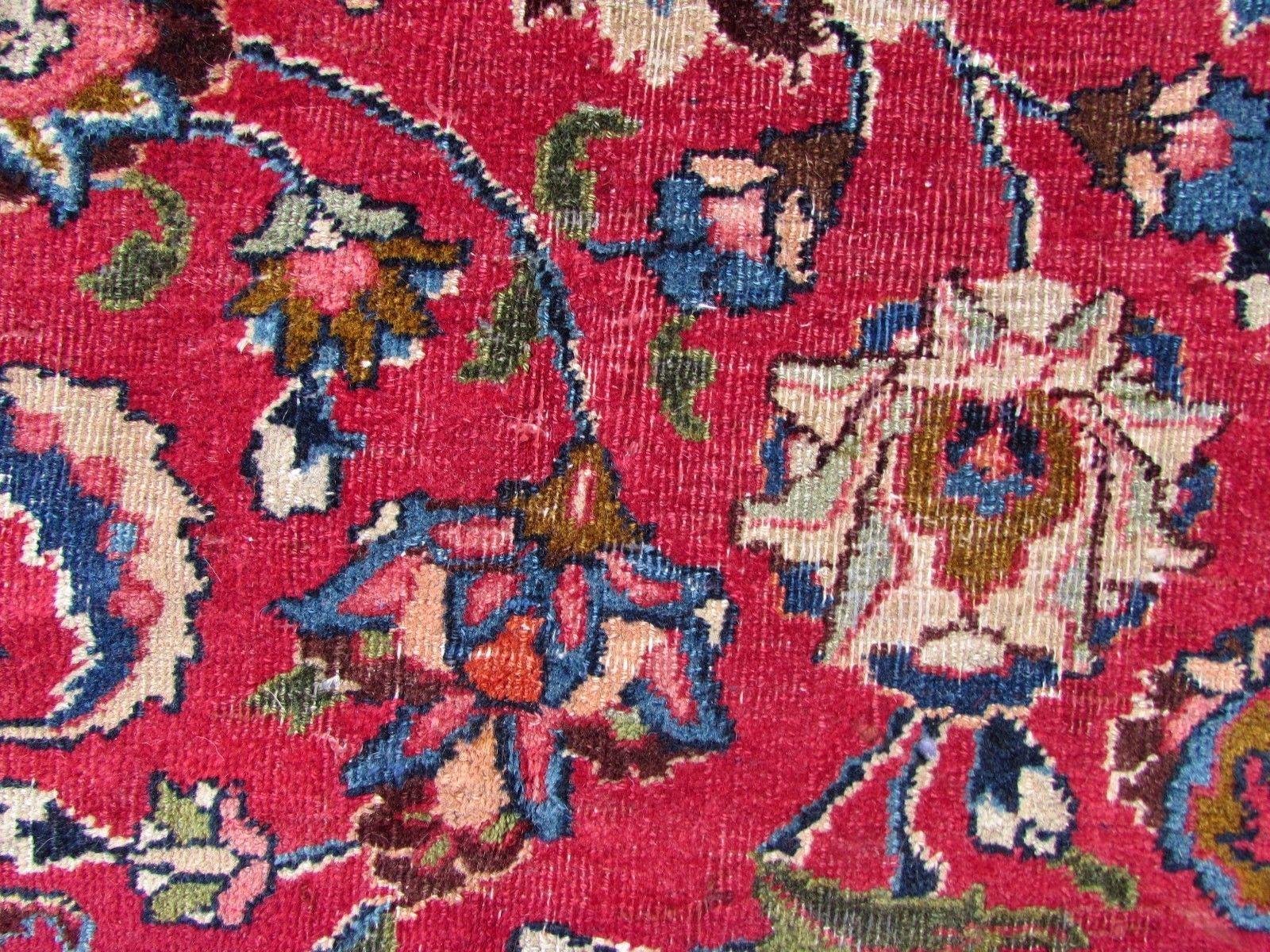 Handmade Vintage Kashan Style Rug, 1970s, 1Q0188 In Good Condition In Bordeaux, FR