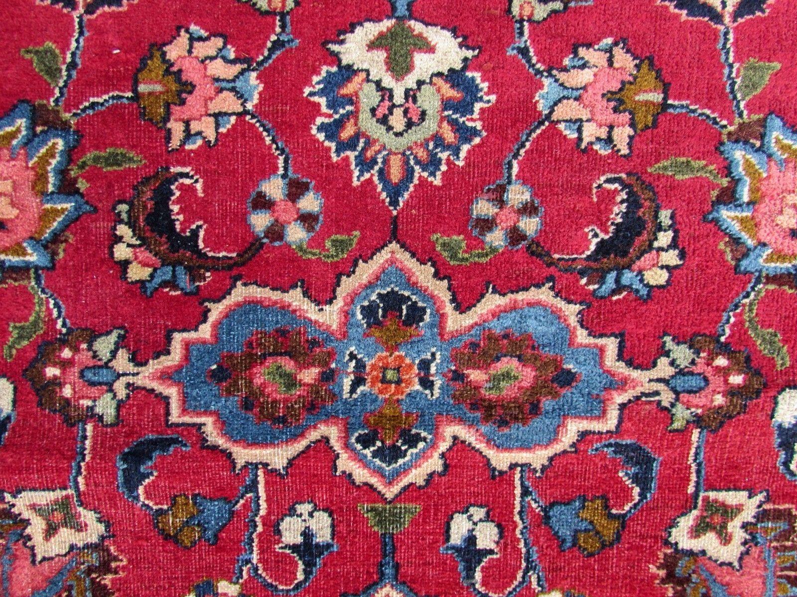 Late 20th Century Handmade Vintage Kashan Style Rug, 1970s, 1Q0188