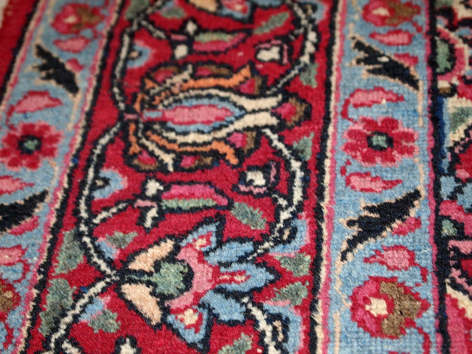 Hand-Knotted Handmade Vintage Kazvin Style Rug, 1970s, 1C664 For Sale