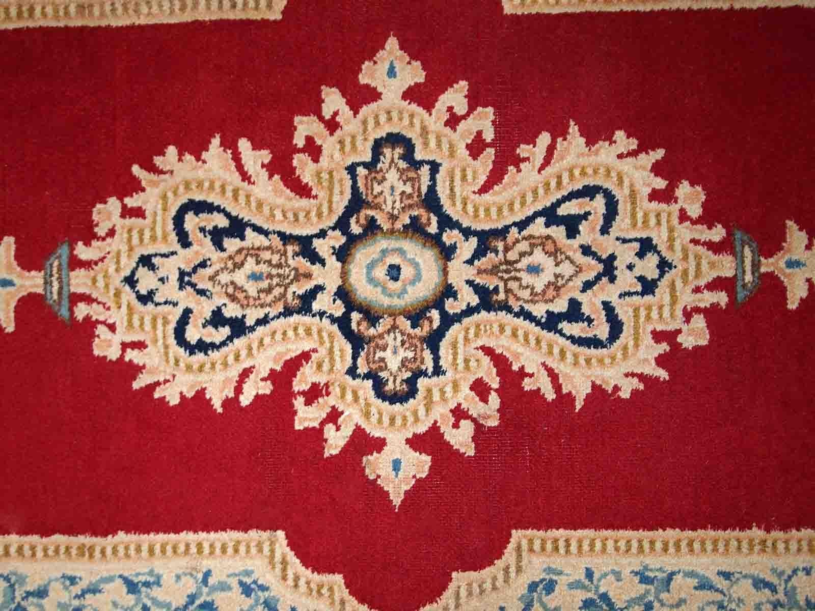 Tappeto fatto a mano in stile Kerman 2,9' x 4,9', anni '70, 1C808 In condizioni buone in vendita a Bordeaux, FR