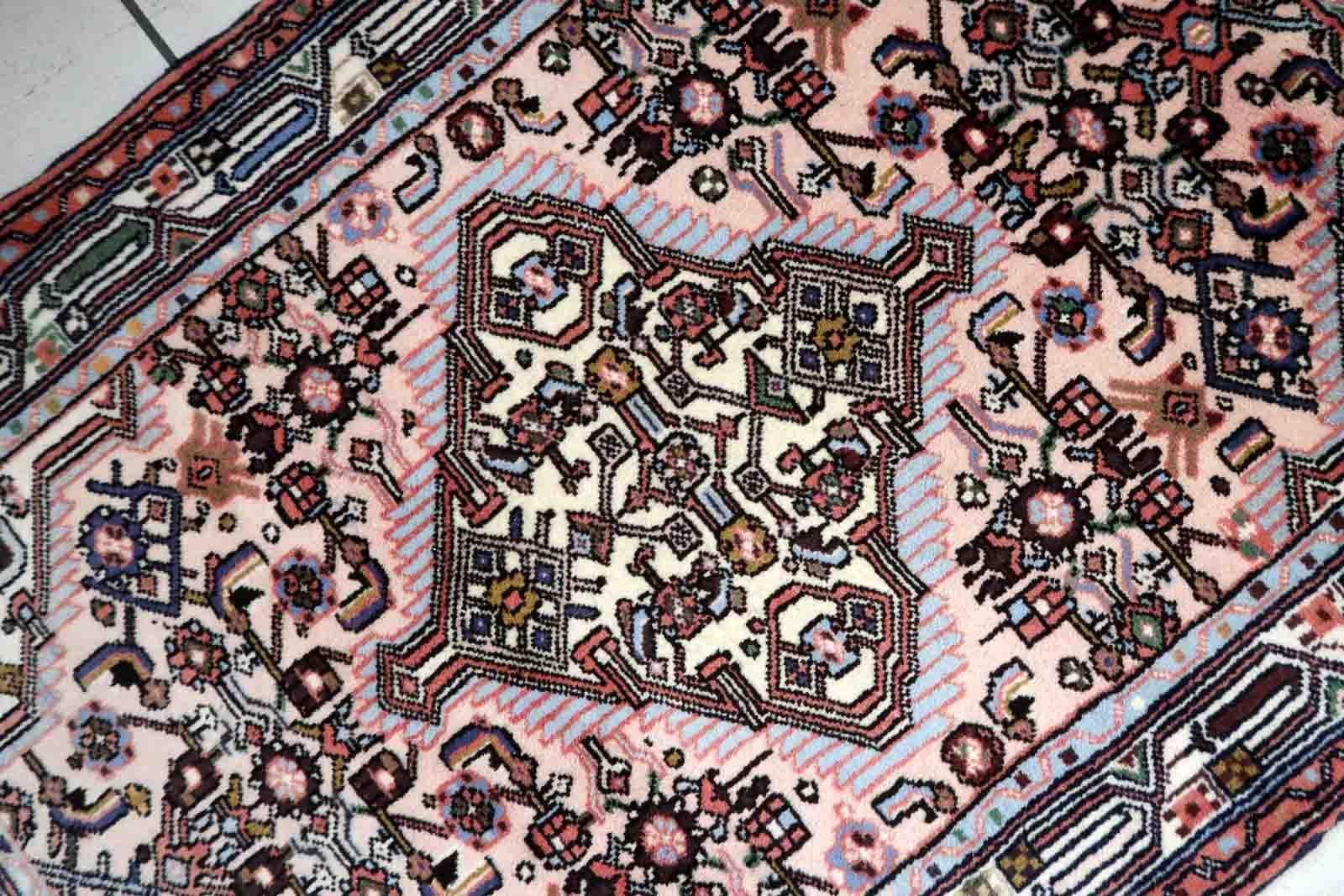 Handmade Vintage Malayer Style Rug, 1940s, 1c1047 In Good Condition For Sale In Bordeaux, FR