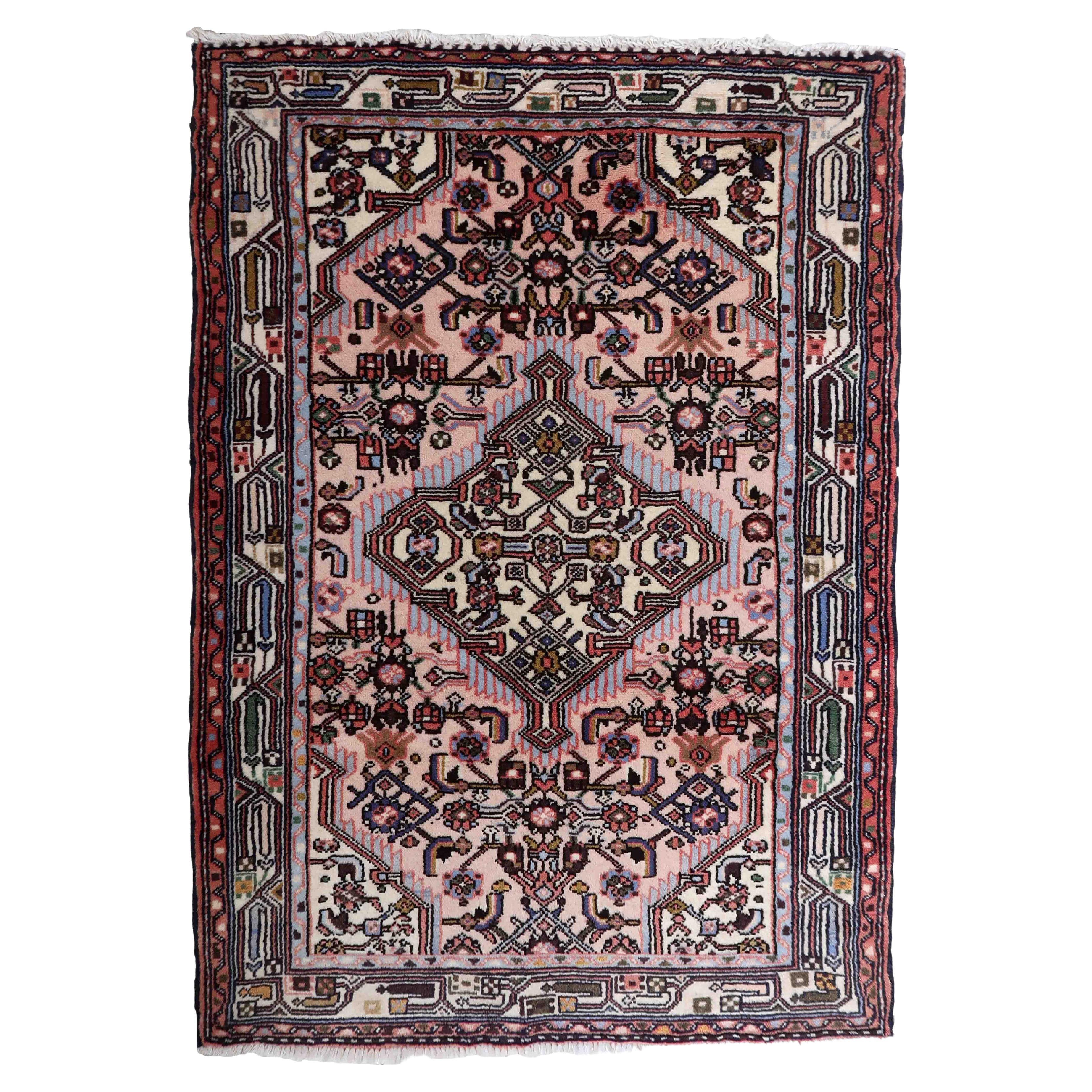 Handmade Vintage Malayer Style Rug, 1940s, 1c1047 For Sale