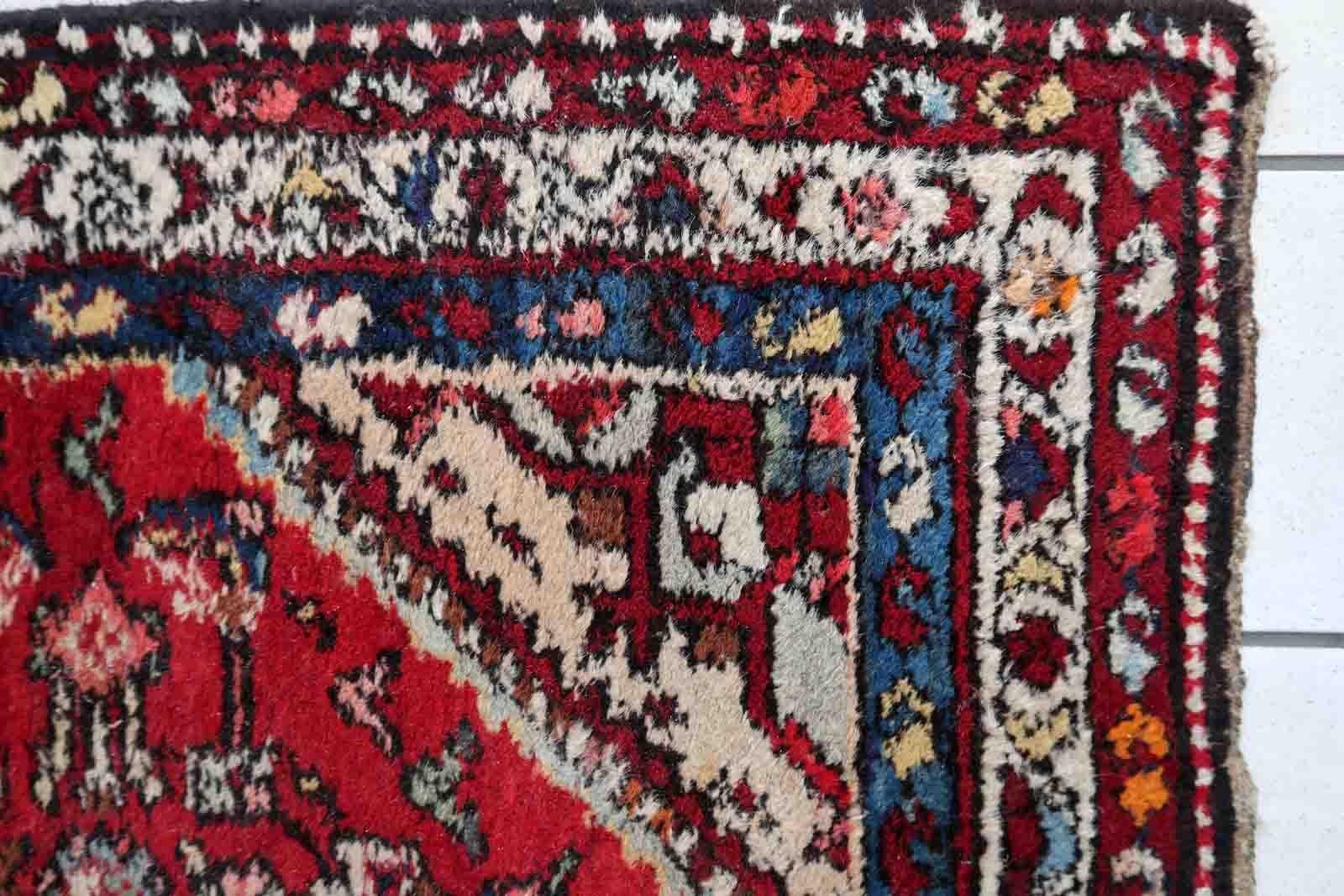 Handmade Vintage Malayer Style Rug, 1970s, 1C891 For Sale 4