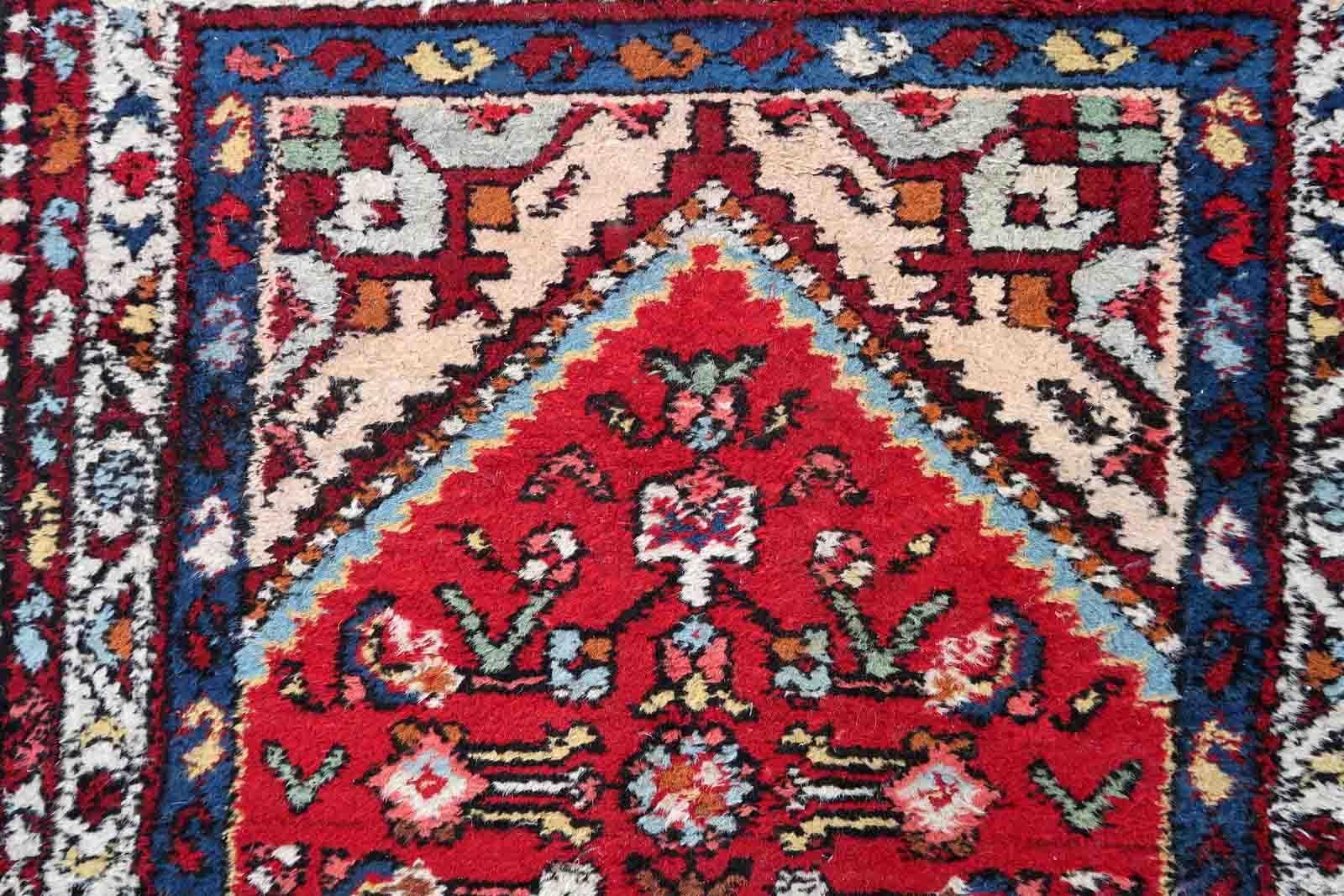 Handmade Vintage Malayer Style Rug, 1970s, 1C891 For Sale 2