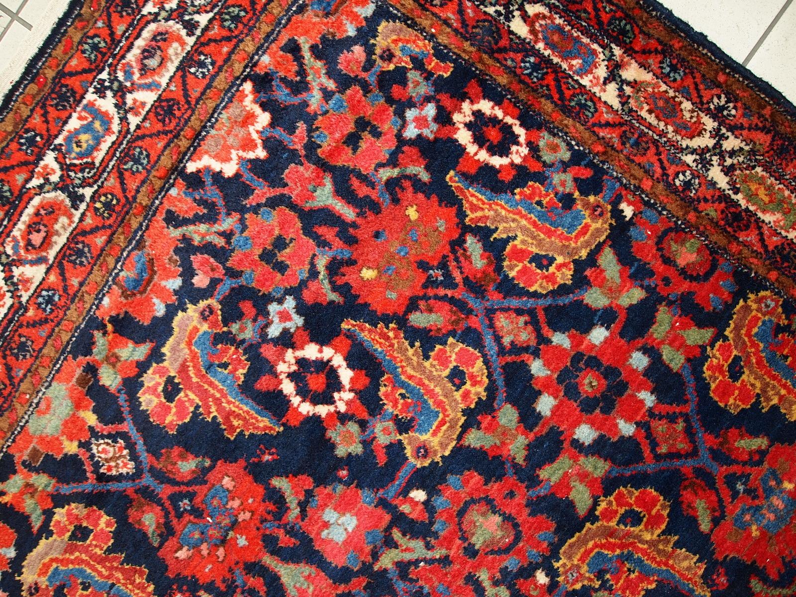Handmade Vintage Malayer Style Runner, 1920s, 1C323 For Sale 10