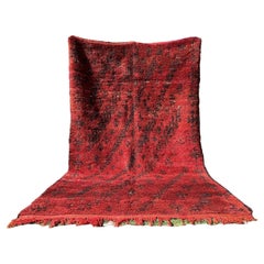Tapis berbère marocain rouge fait à la main 6,5' x 10,8', années 1980 - 1G06