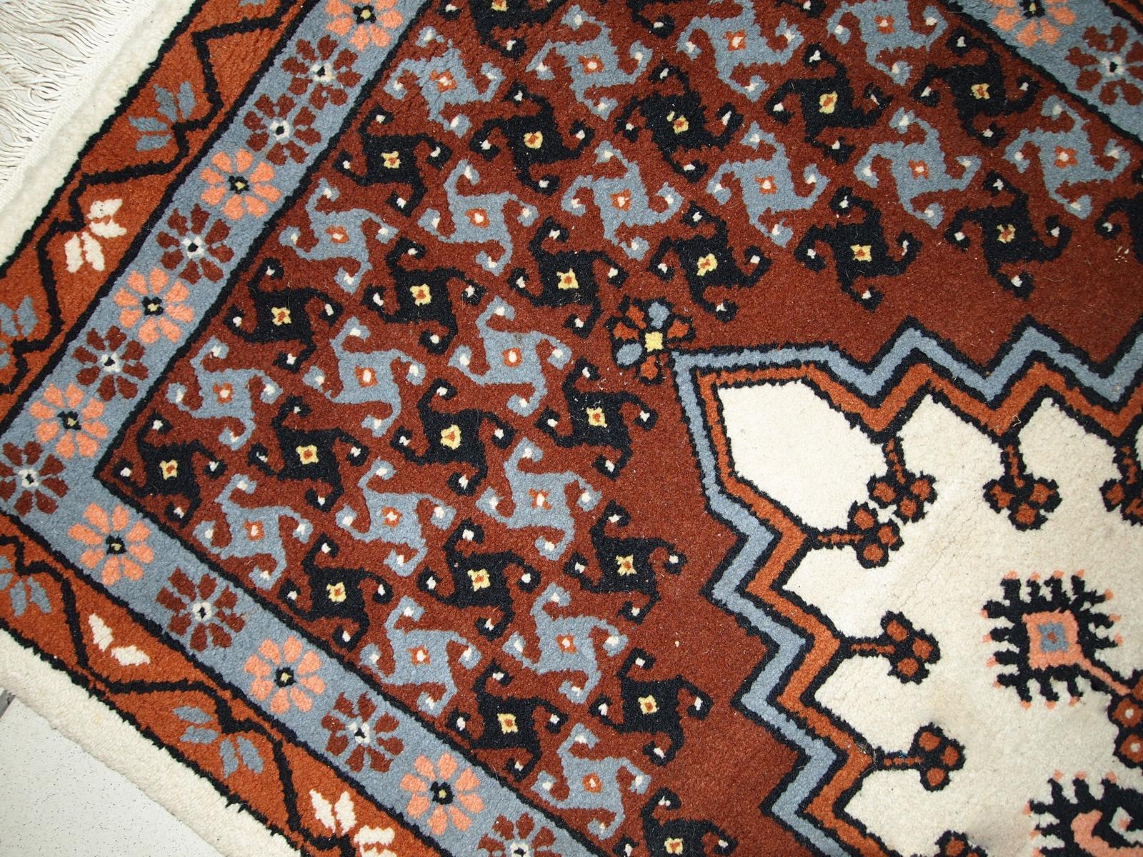 Handgefertigter marokkanischer Berberteppich im Vintage-Stil, 1970er Jahre, 1C629 im Angebot 3