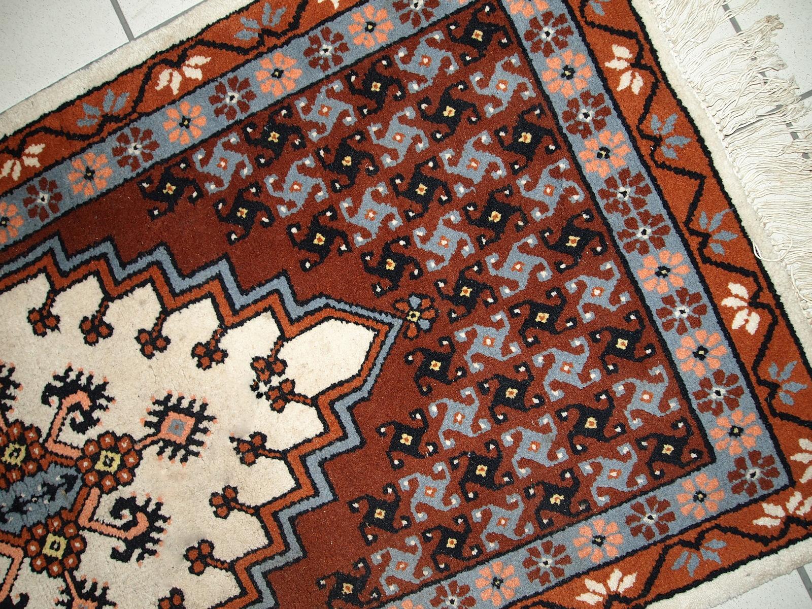 Fine XX secolo Tappeto berbero marocchino vintage fatto a mano, anni '70, 1C629 in vendita