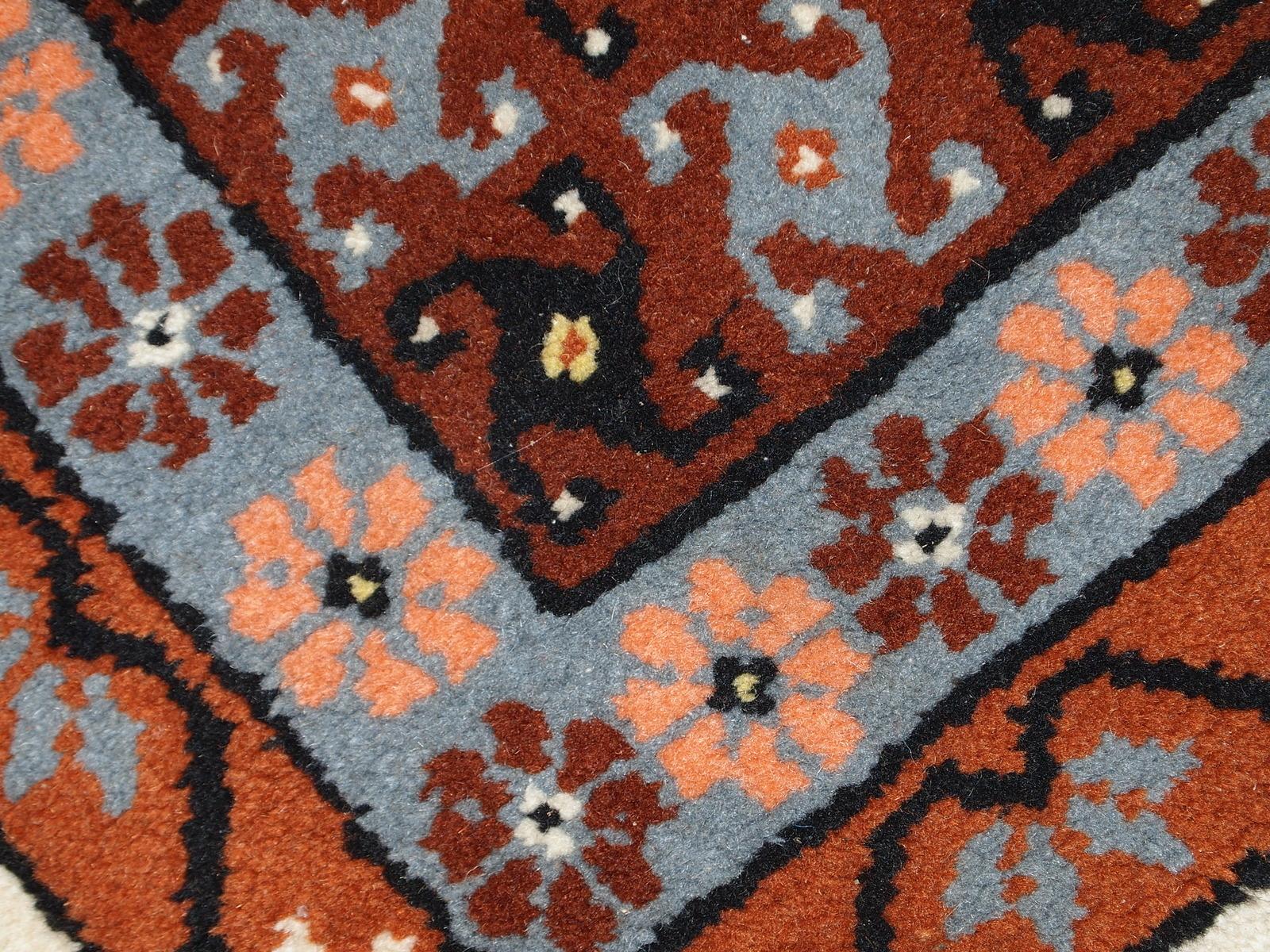 Handgefertigter marokkanischer Berberteppich im Vintage-Stil, 1970er Jahre, 1C630 im Angebot 3