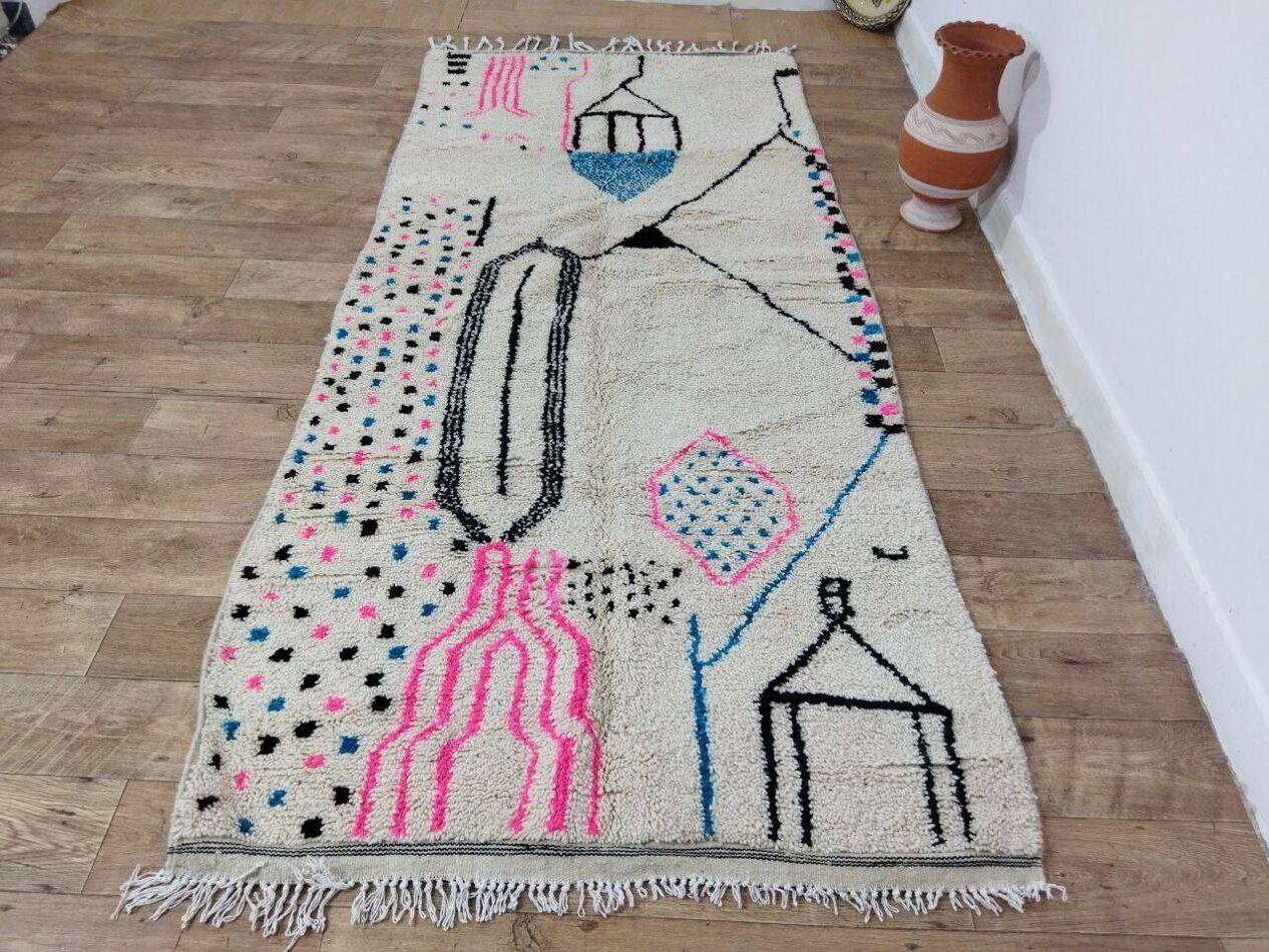 Handgefertigter marokkanischer Berberteppich 4,1' x 9,3', 1980er Jahre, 1X09 (Französisch) im Angebot