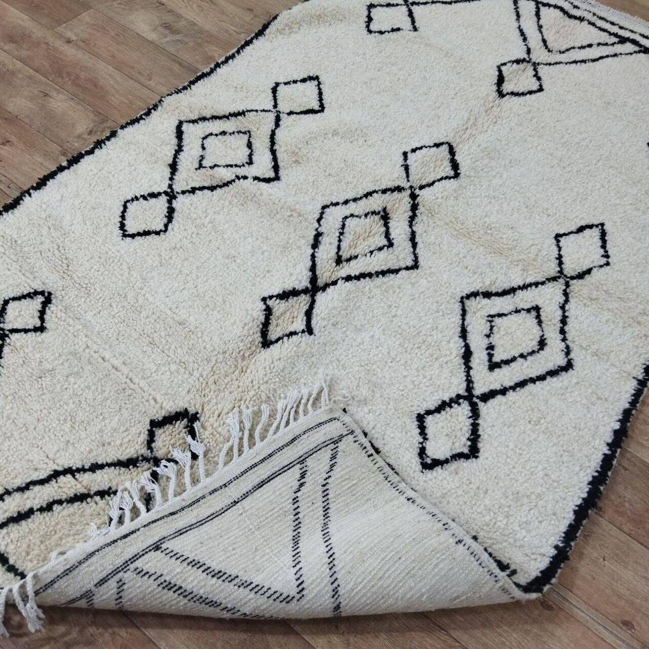 Tapis berbère marocain vintage fait à la main 4,9' x 8,2' 1980, 1X17 Bon état - En vente à Bordeaux, FR