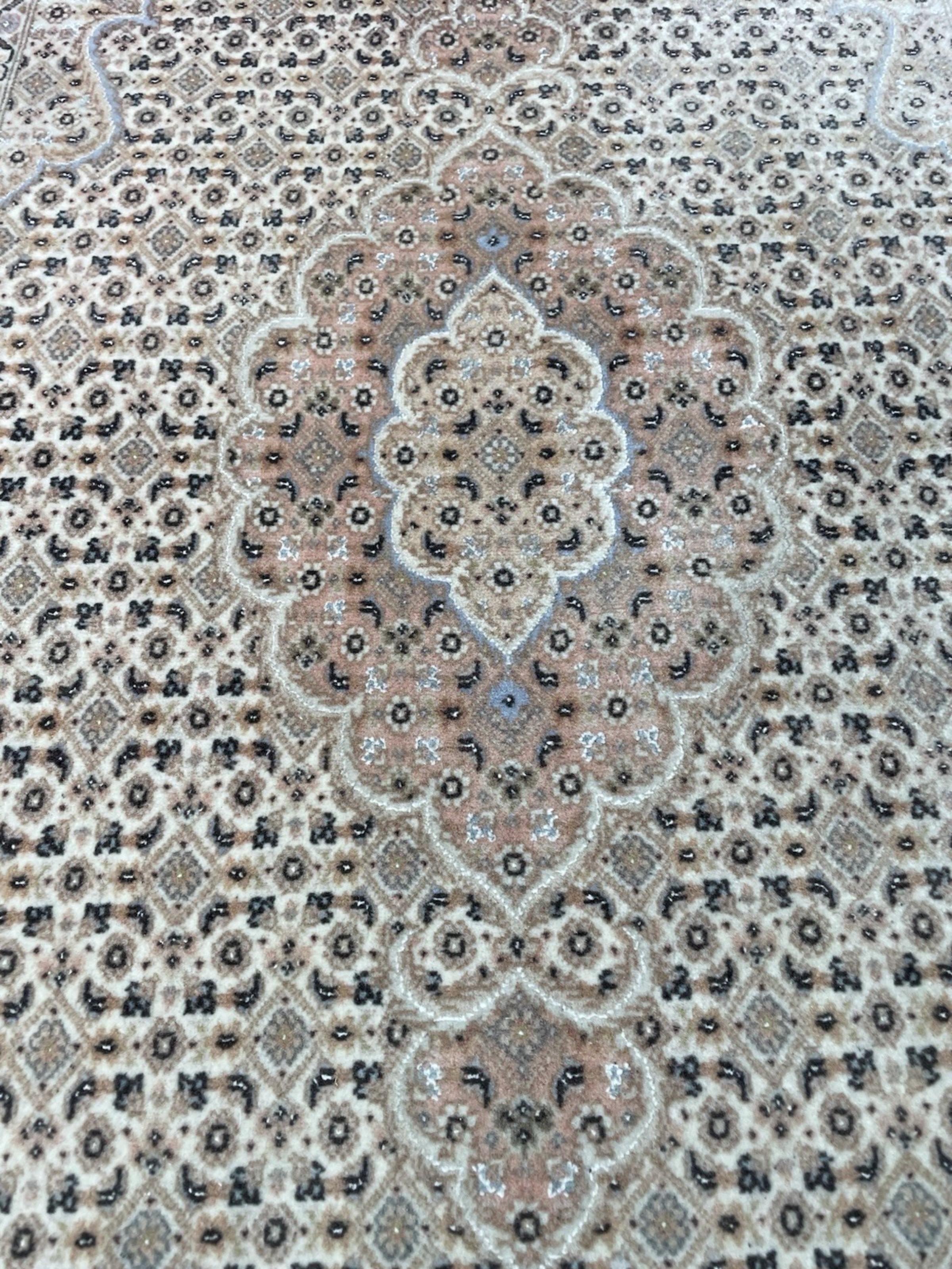 Paire de tapis persans Tabriz 50 Raj faits main, 2.7' x 4.1', 1970 - 1N114 en vente 5