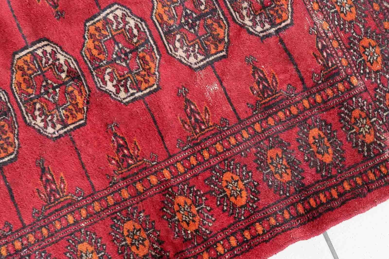 Handgefertigter pakistanischer Lahore-Teppich, 1970er Jahre, 1C965 im Zustand „Relativ gut“ im Angebot in Bordeaux, FR