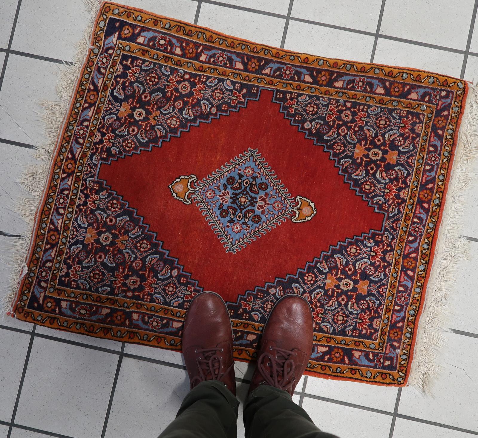 Tappeto persiano vintage Bidjar fatto a mano 2,2' x 2,8', anni '50 - 1C1077 in vendita 1