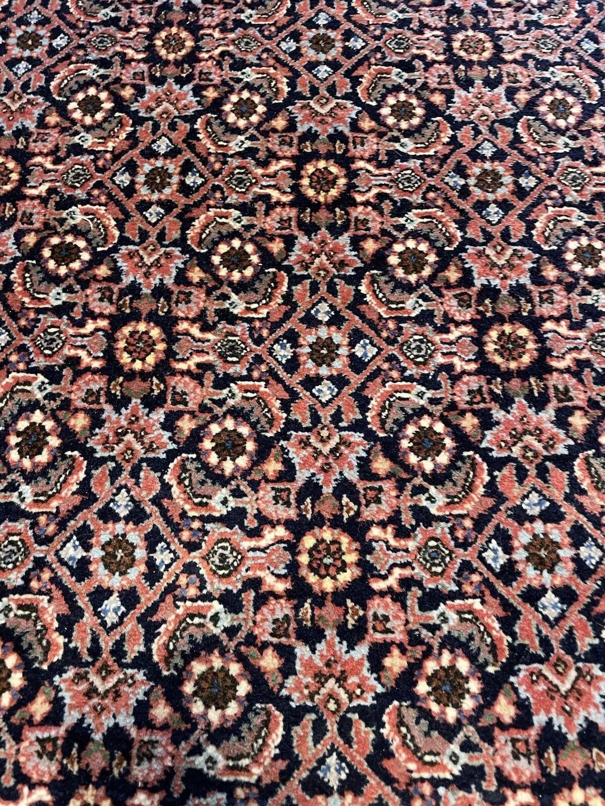 Tappeto persiano vintage Bidjar fatto a mano 2,6' x 6,3', anni '70 - 1N67 in vendita 5