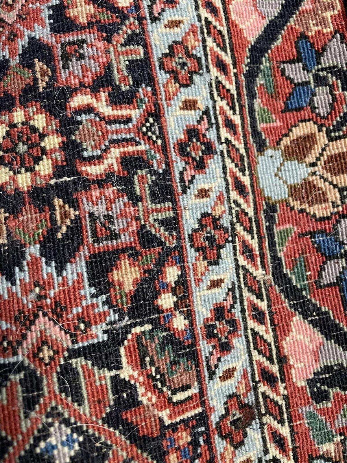 Tappeto persiano vintage Bidjar fatto a mano 2,6' x 6,3', anni '70 - 1N67 in vendita 1