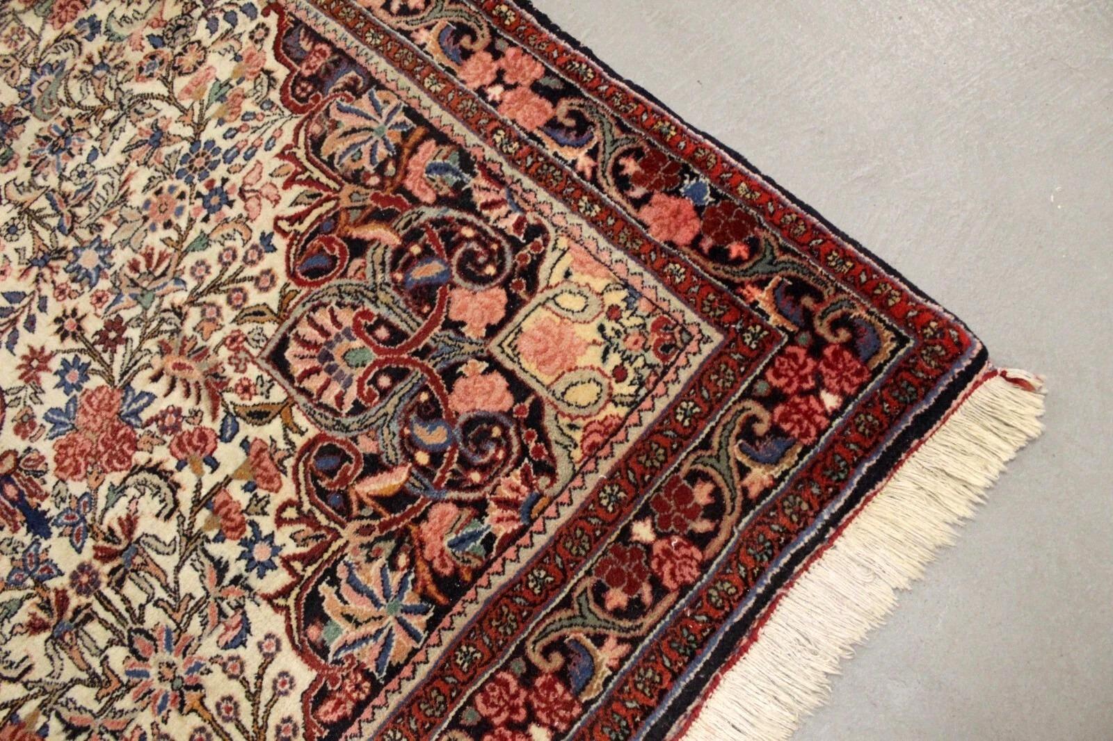 Handgefertigter persischer Bidjar-Teppich im Vintage-Stil, 165 x 102 cm, 1950er Jahre - 1K03 (Deutsch) im Angebot