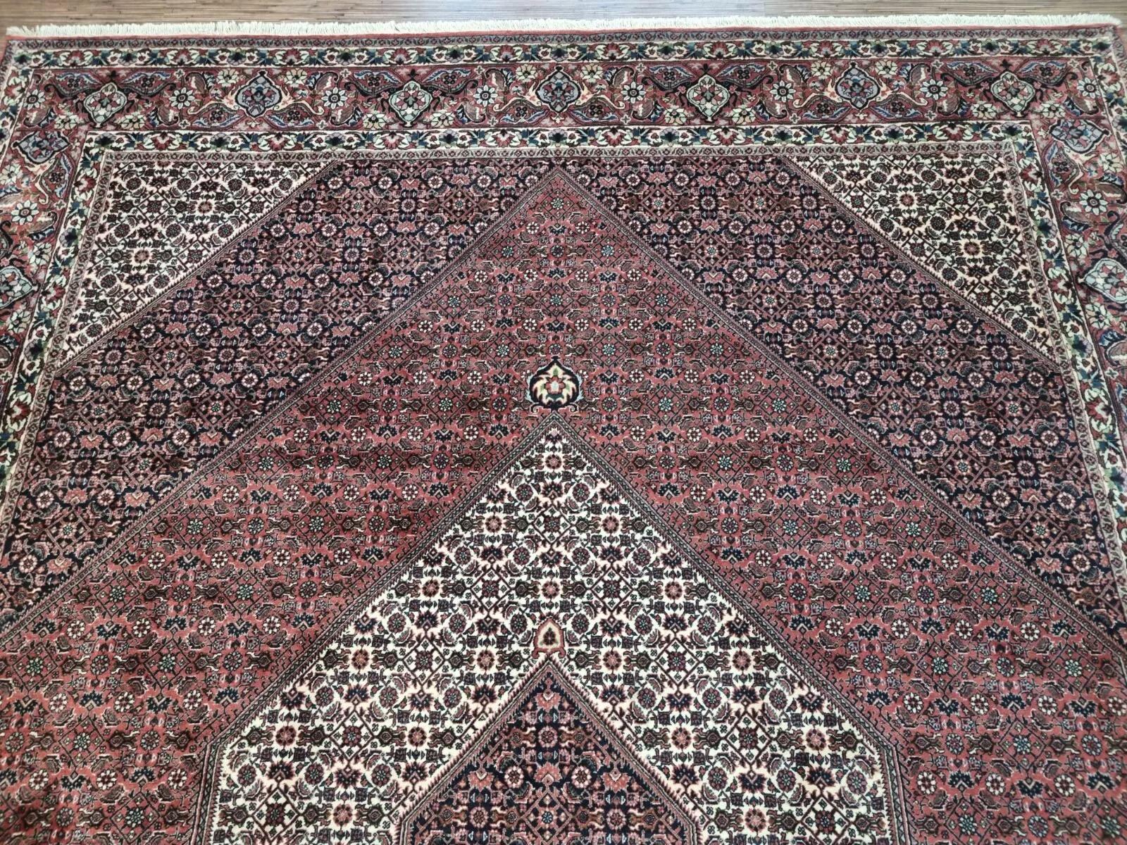 Handgefertigter persischer Bidjar-Teppich im Vintage-Stil 8,3' x 11,4' 1970er Jahre - 1D196 (Handgeknüpft) im Angebot