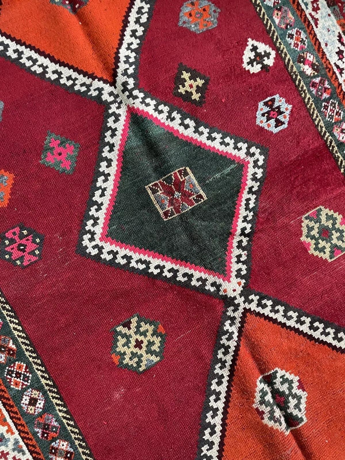 Handgefertigter alter persischer Gabbeh-Teppich 3,5' x 6,7', 1960er Jahre - 1N54 im Angebot 4