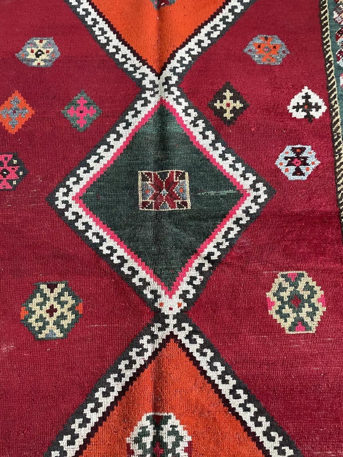 Handgefertigter alter persischer Gabbeh-Teppich 3,5' x 6,7', 1960er Jahre - 1N54 im Zustand „Gut“ im Angebot in Bordeaux, FR