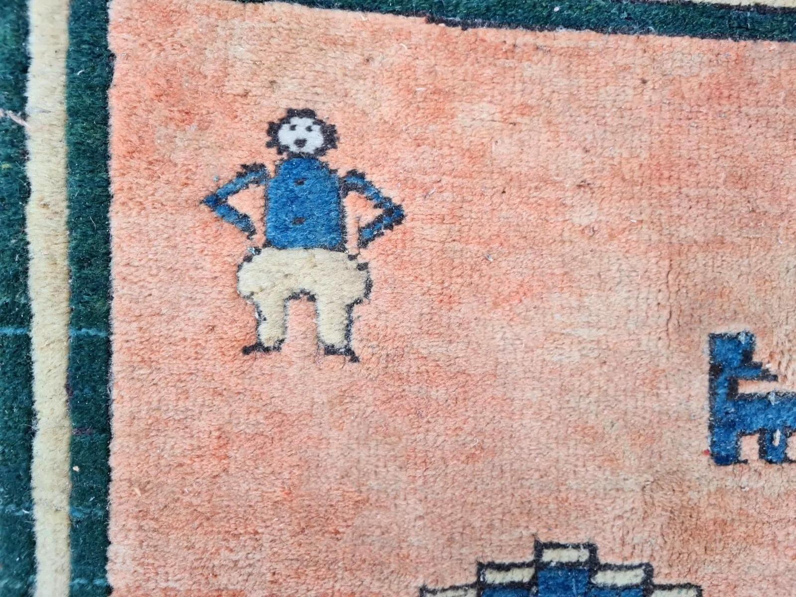 Annodato a mano Tappeto Gabbeh persiano vintage fatto a mano 4' x 5,6' anni '70 - 2K28 in vendita