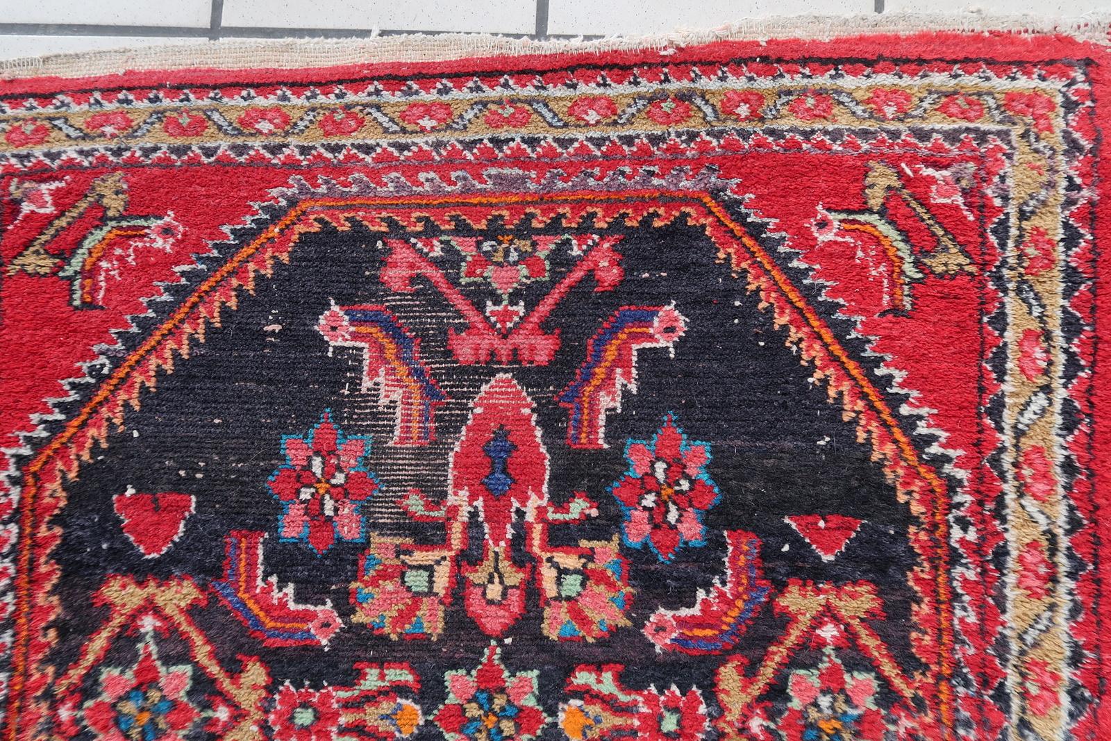 Hand-Knotted Handmade Vintage Persian Hamadan Rug 2.4' x 4.2', 1960s - 1C1139 For Sale