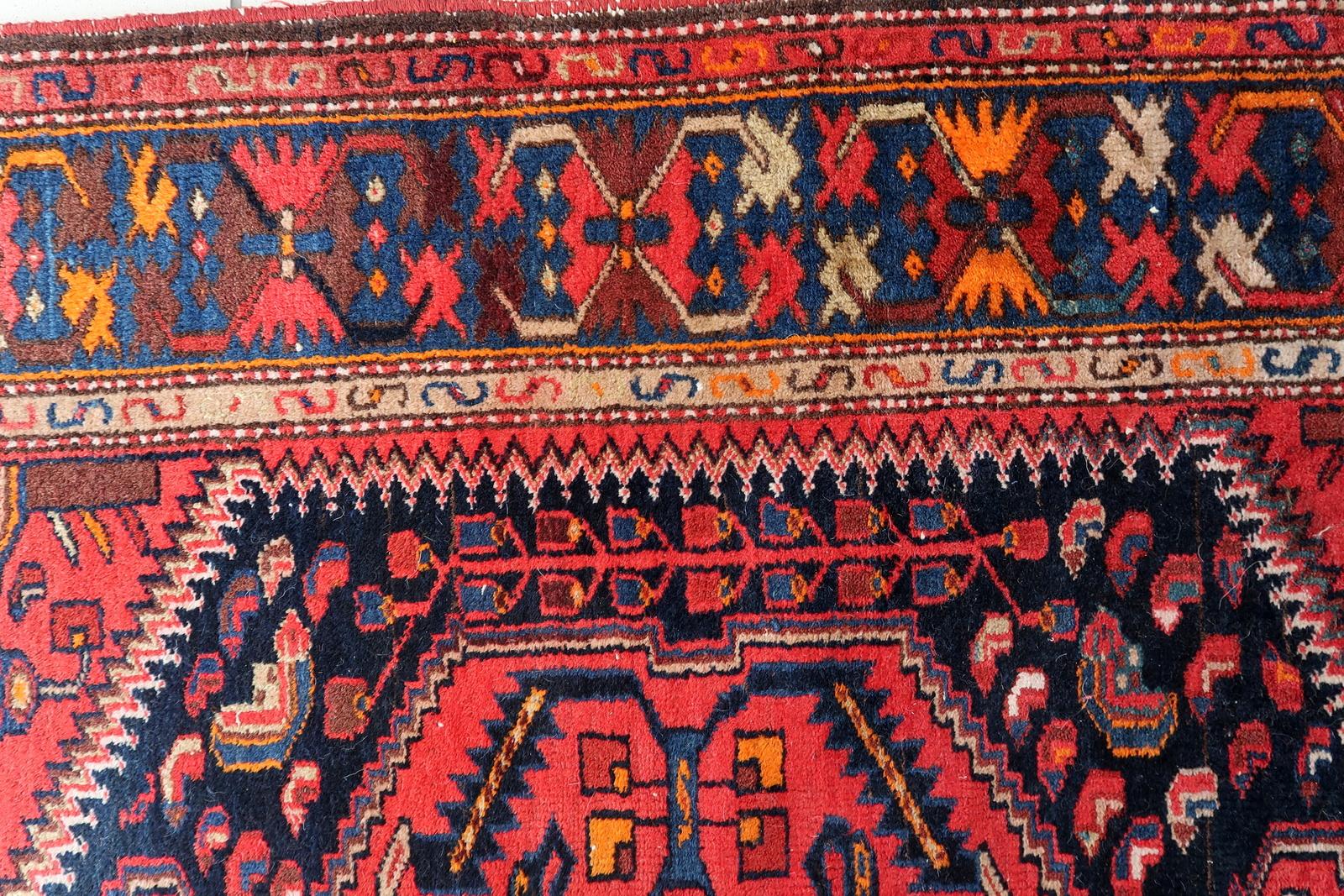 Handgefertigter persischer Hamadan-Teppich im Vintage-Stil 4.4' x 6.3', 1960er Jahre, 1C1092 (Wolle) im Angebot