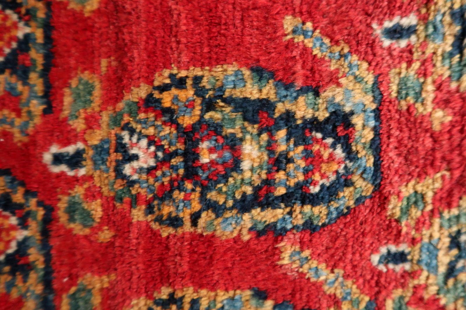 Handmade Vintage Persian Hamadan Rug 4.6' x 6.11, 1960s - 1C1179 For Sale 3