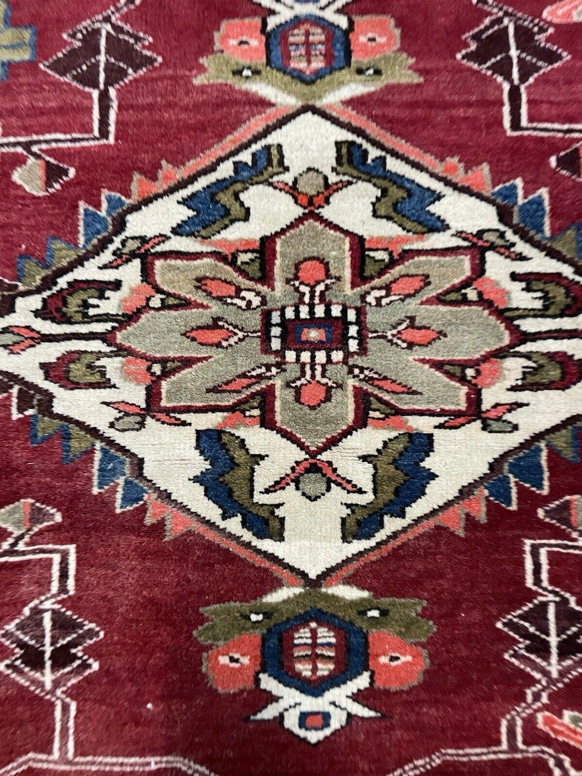 Fine XX secolo Tappeto persiano vintage Hamadan fatto a mano 5' x 7.2', anni '70 - 1N71 in vendita