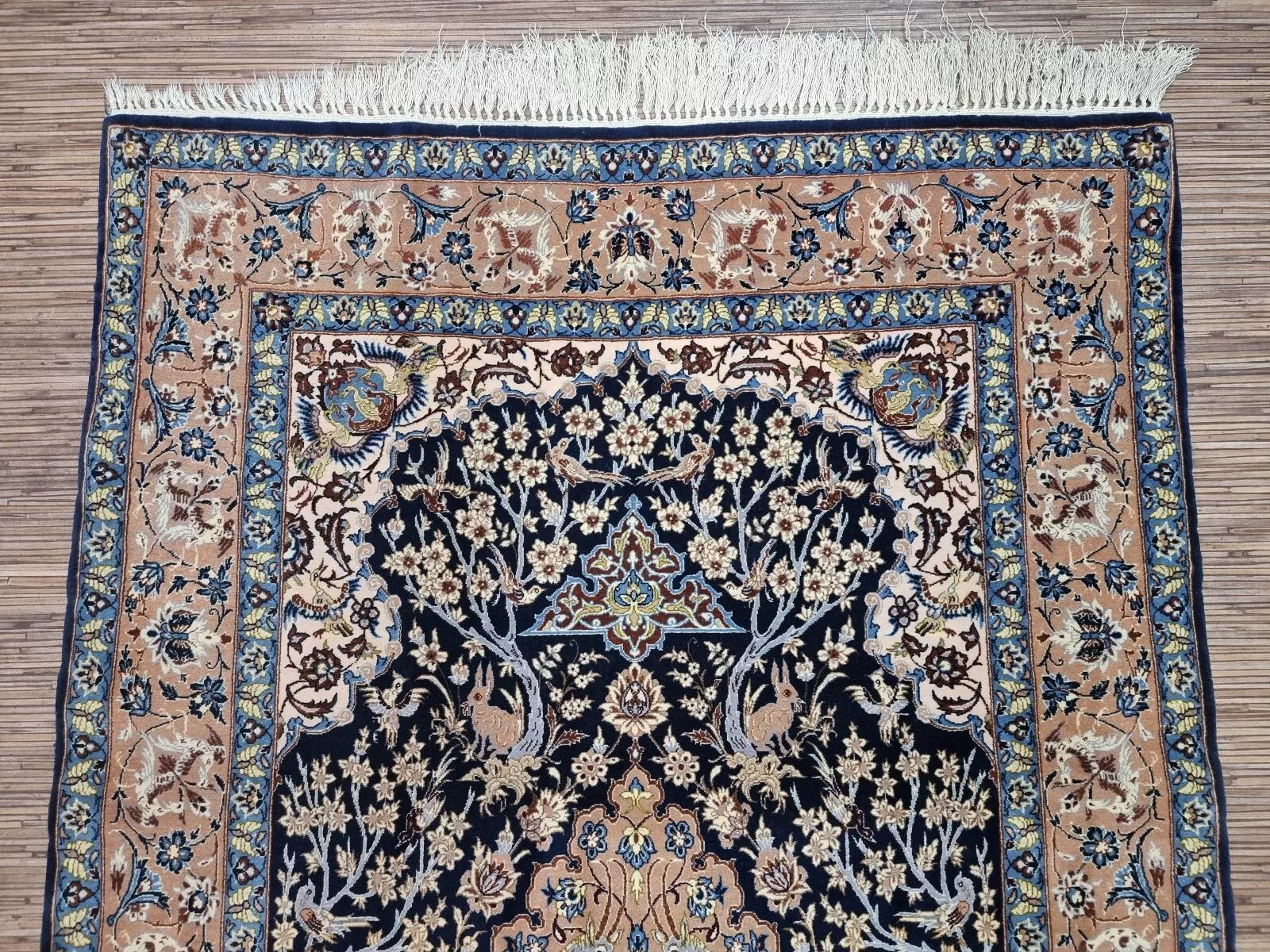 Late 20th Century Handmade Vintage Persian Isfahan Prayer Rug 3.5' x 5.7' 1970s - 1D166 For Sale