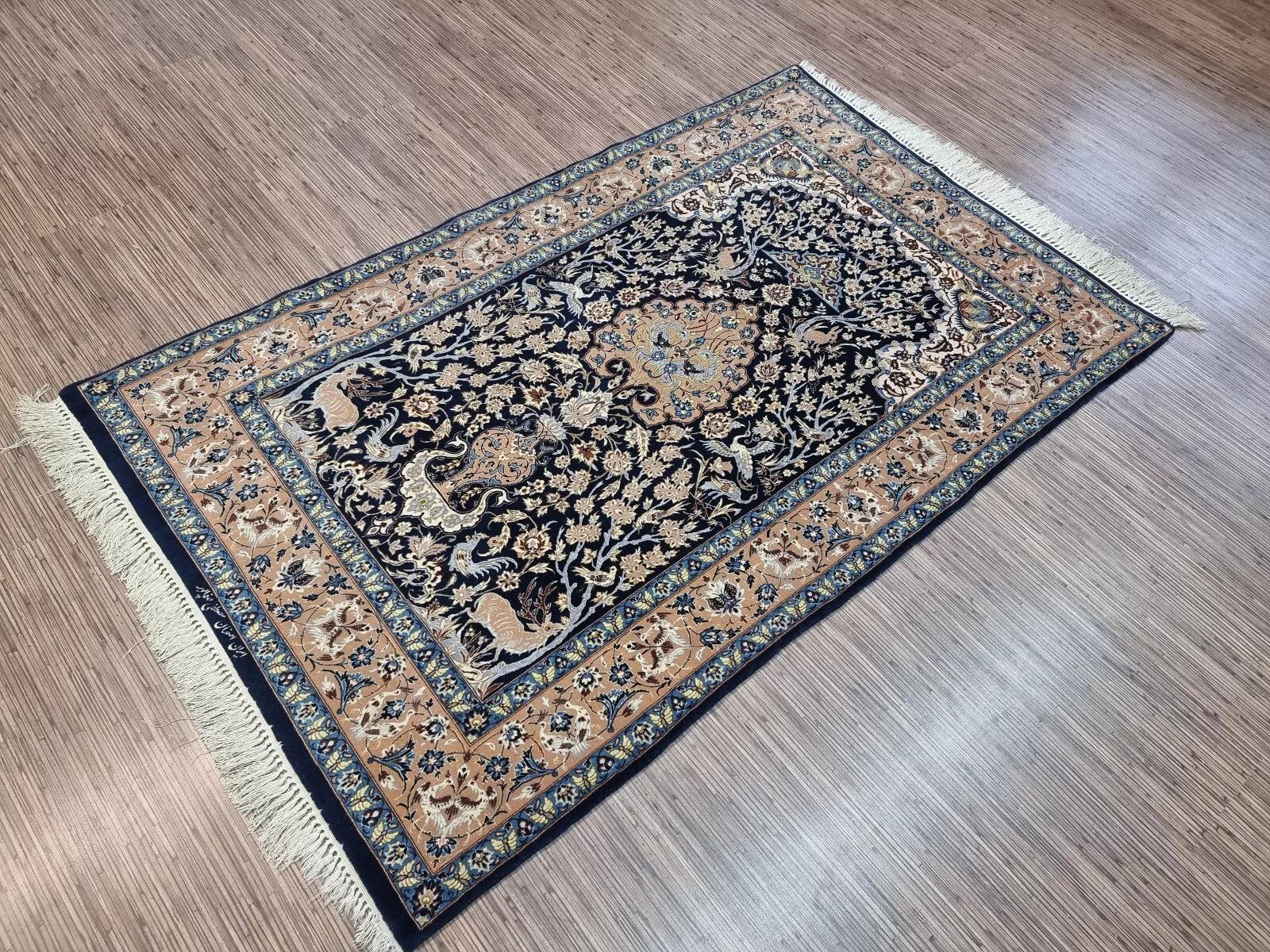 Handmade Vintage Persian Isfahan Prayer Rug 3.5' x 5.7' 1970s - 1D166 For Sale 1