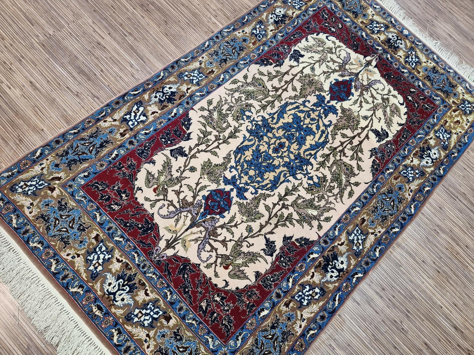 Handmade Vintage Persian Isfahan Rug With Silk 3.5' x 5.7' 1970s - 1D173 For Sale 6