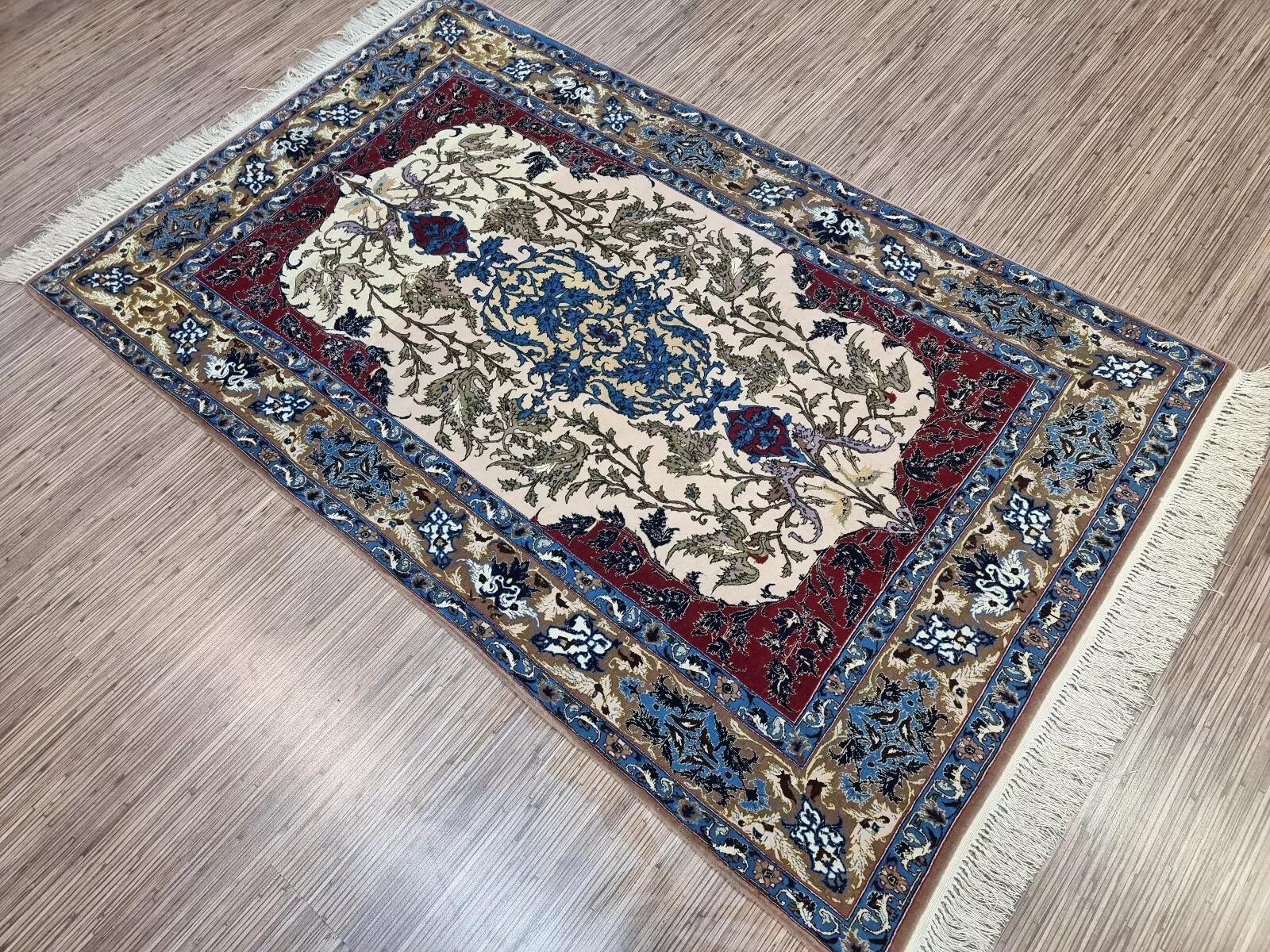 Handmade Vintage Persian Isfahan Rug With Silk 3.5' x 5.7' 1970s - 1D173 For Sale 3
