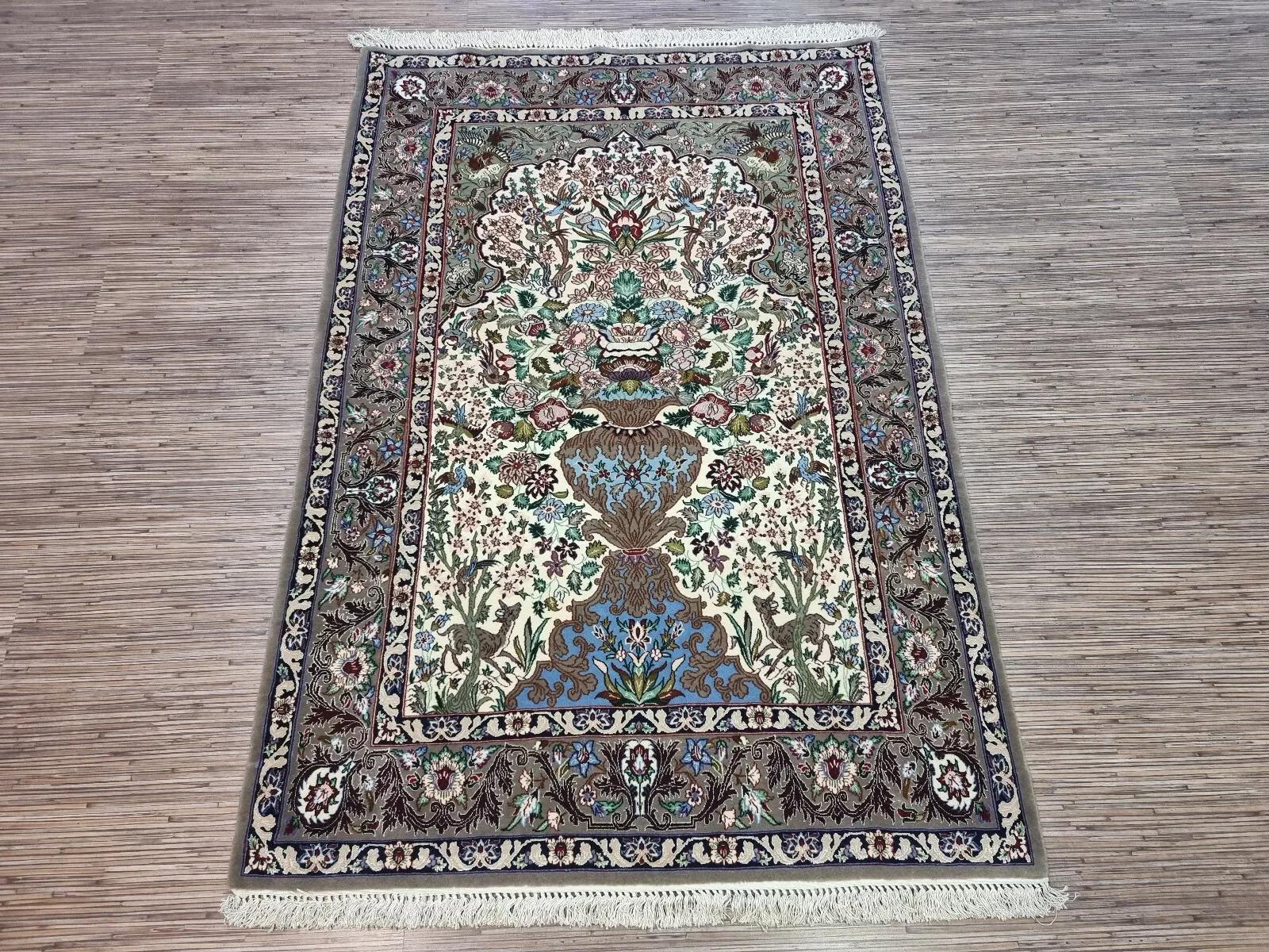 Handmade Vintage Persian Isfahan Rug With Silk 3.6' x 5.2' 1950s - 1D142 For Sale 4