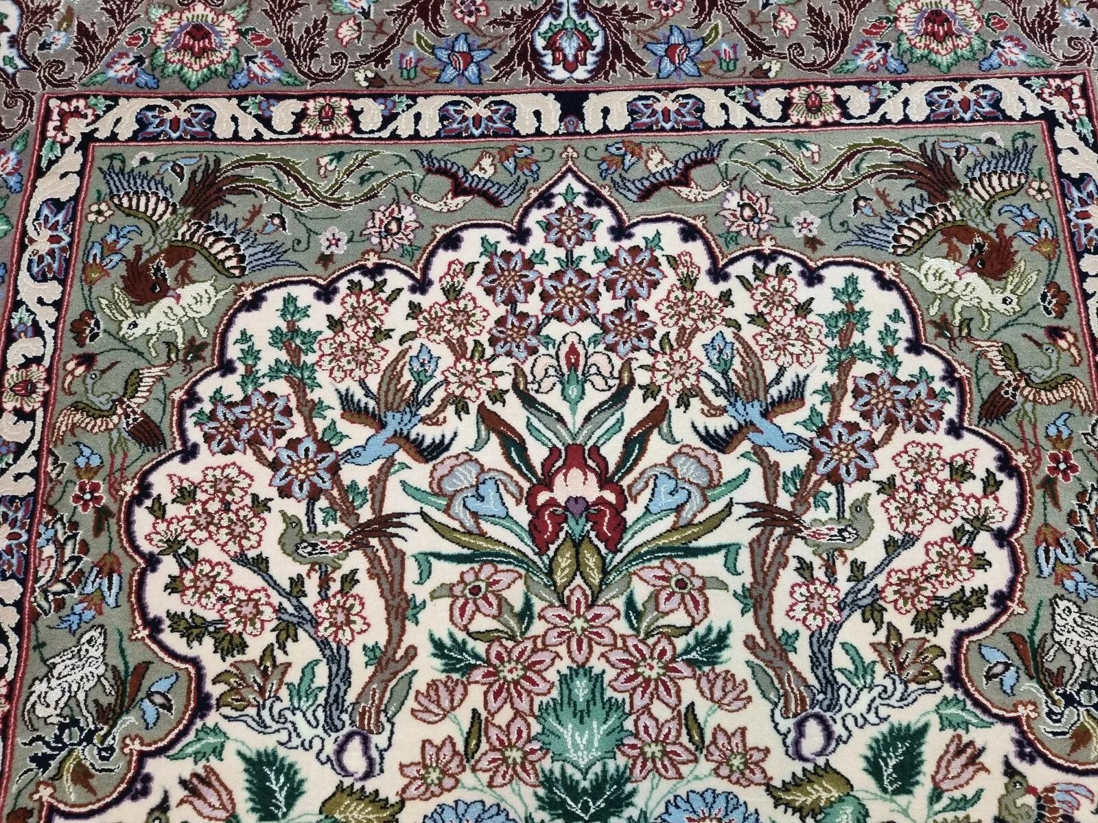 Handmade Vintage Persian Isfahan Rug With Silk 3.6' x 5.2' 1950s - 1D142 For Sale 5