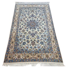 Alfombra Persa Isfahan Vintage Hecha a Mano Con Seda 3.6' x 5.6' Años 70 - 1D174