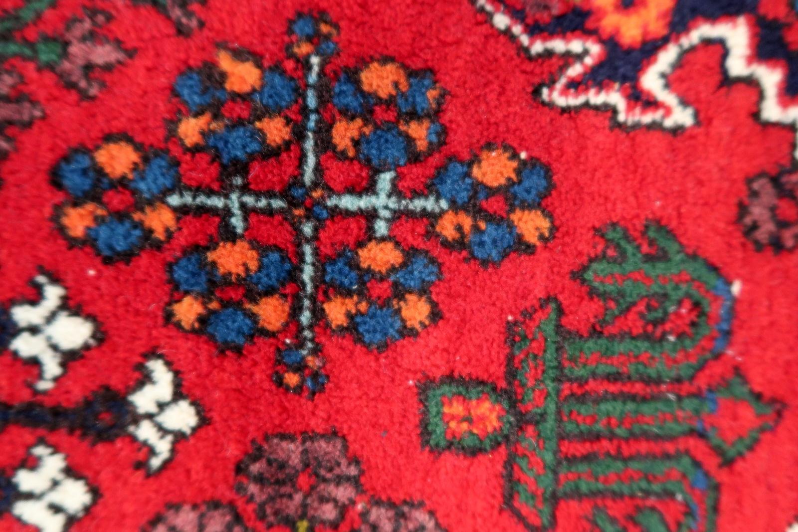Handmade Vintage Persian Joshagan rug 3.4' x 5.2' (106cm x 159cm), 1970s  1C1108 For Sale 3