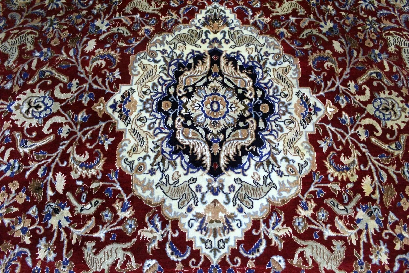 Handmade Vintage Persian Nain Rug with Silk, Animal Motif, 1950s, 1K01 In Good Condition For Sale In Bordeaux, FR
