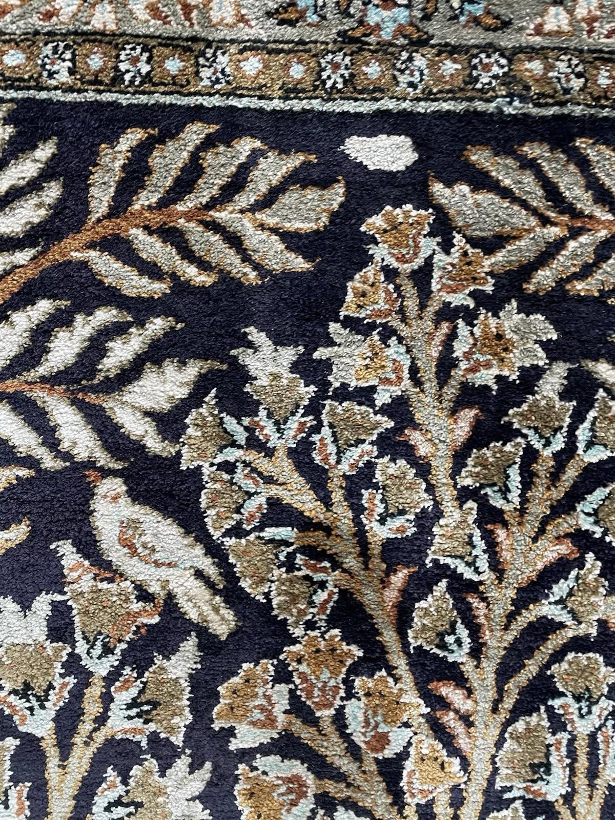 Fin du 20e siècle Tapis de soie Qum persan vintage fait main 2.4' x 4', 1970 - 1N97 en vente