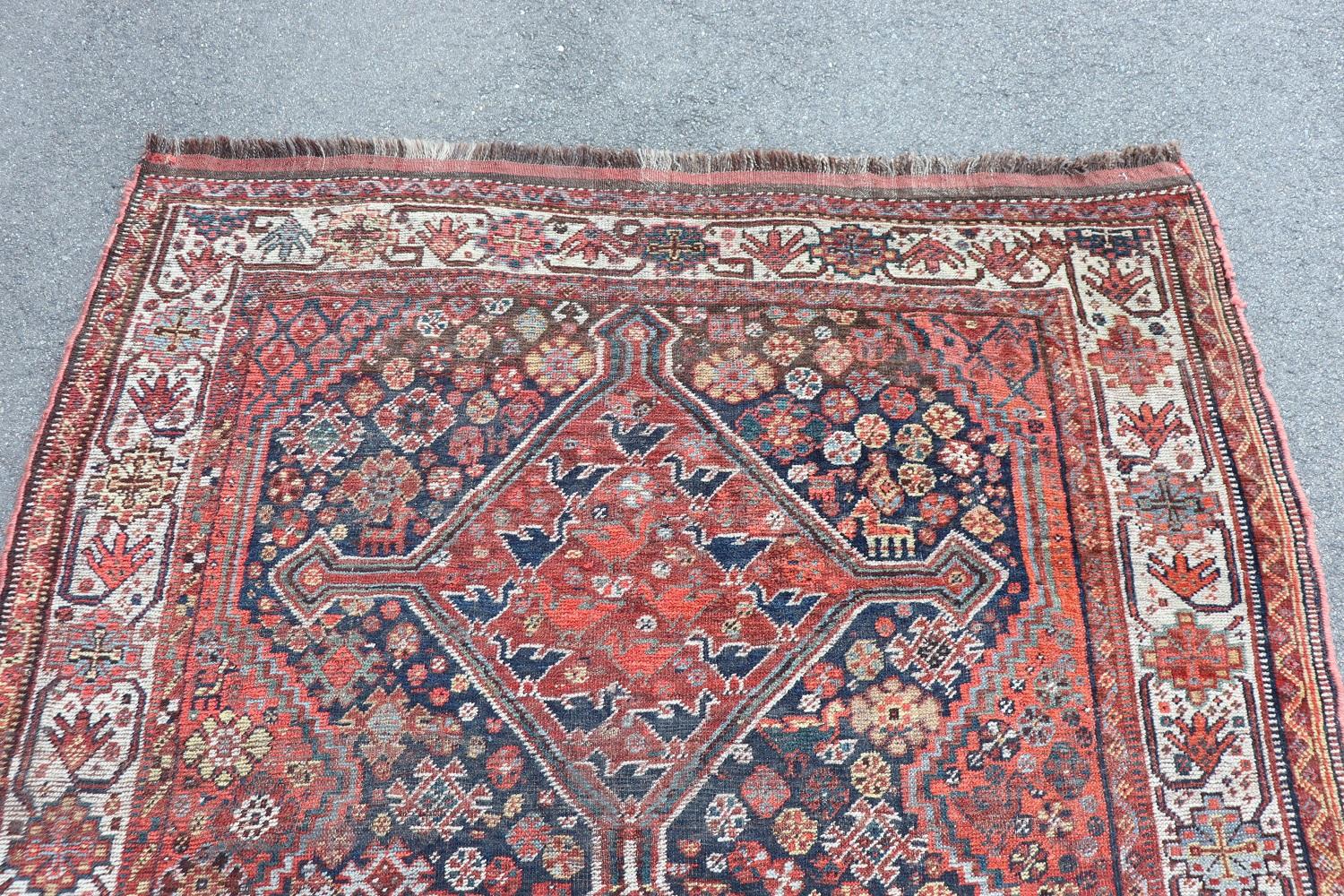 Handgefertigter persischer Shiraz-Teppich im Vintage-Stil, 1950er Jahre (Handgeknüpft) im Angebot