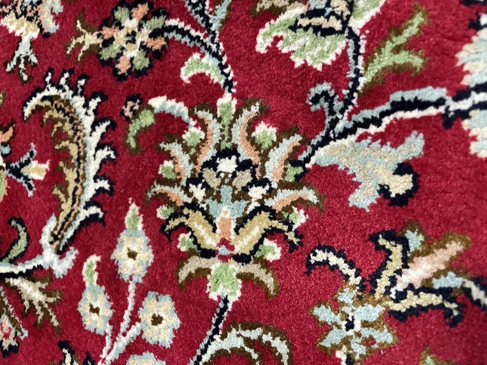 Alfombra Qum de seda persa vintage hecha a mano 5' x 7.3' años 70 - 1N76 finales del siglo XX en venta