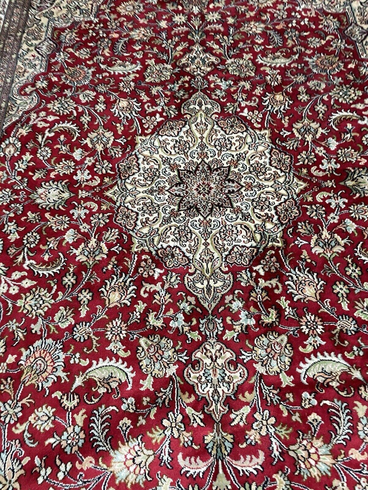 Alfombra Qum de seda persa vintage hecha a mano 5' x 7.3' años 70 - 1N76 en venta 1
