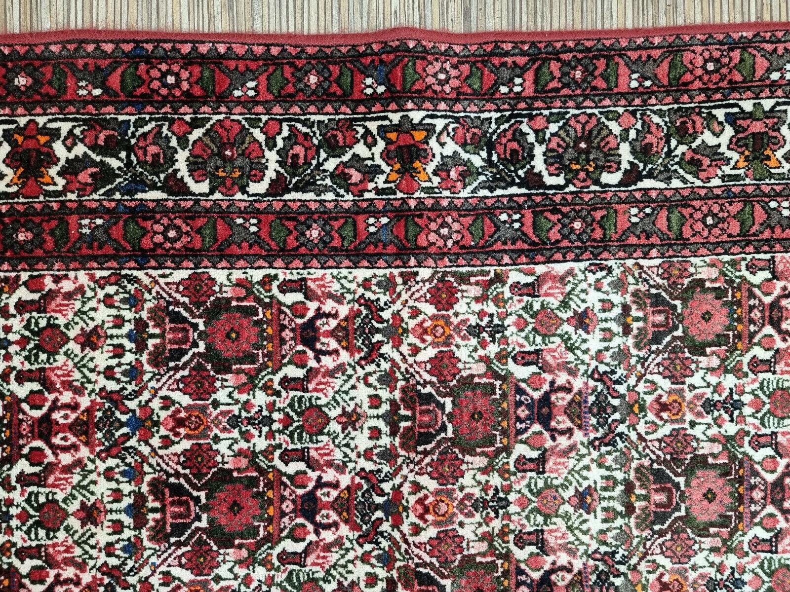 Handgefertigter Afshar-Teppich im persischen Stil im Vintage-Stil 4,9' x 6,5', 1950er Jahre - 1D97 im Angebot 1