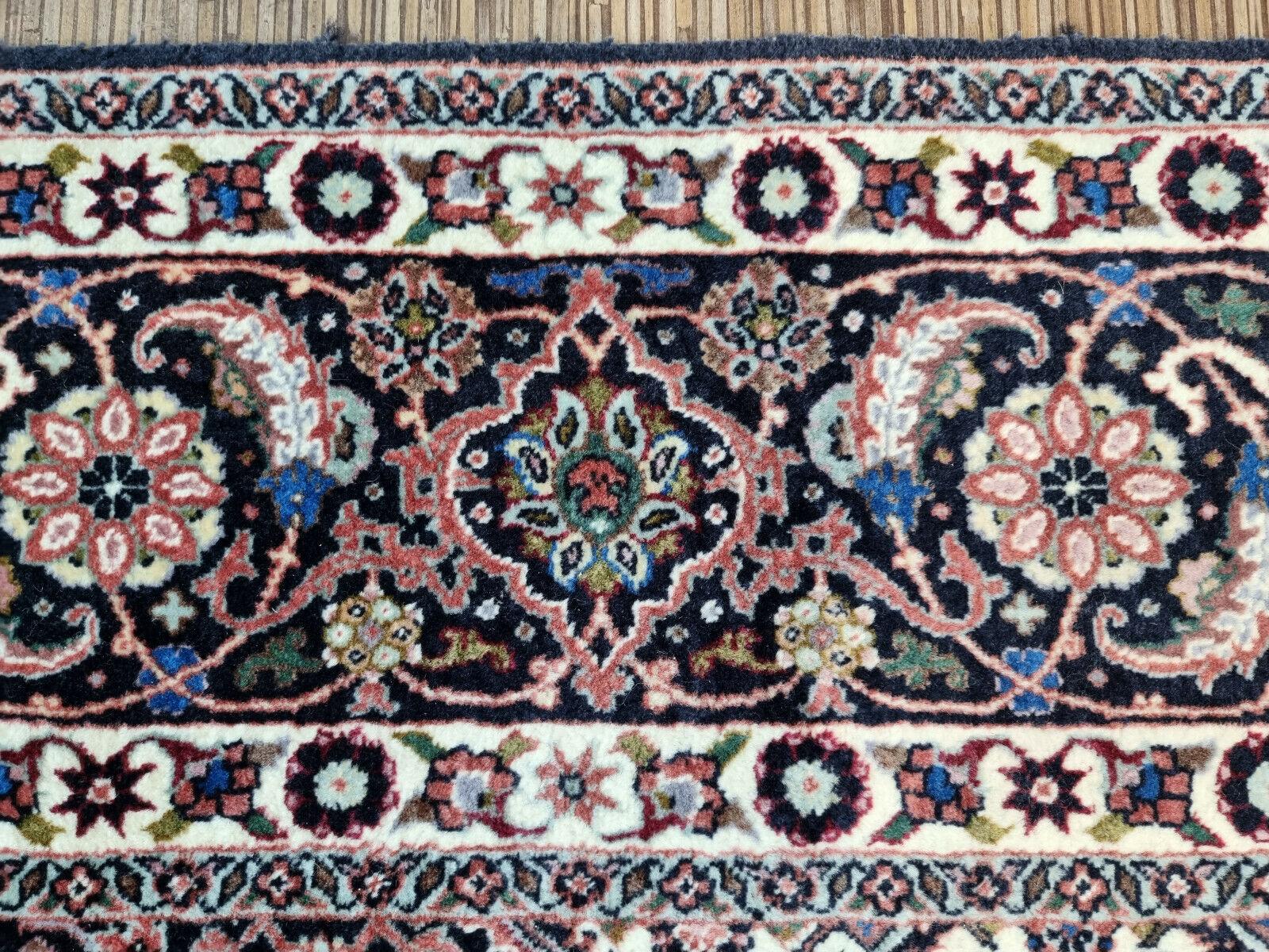 Handgefertigter Bidjar-Teppich im persischen Stil im Vintage-Stil 8.2' x 11,2', 1970er Jahre - 1D71 im Angebot 4
