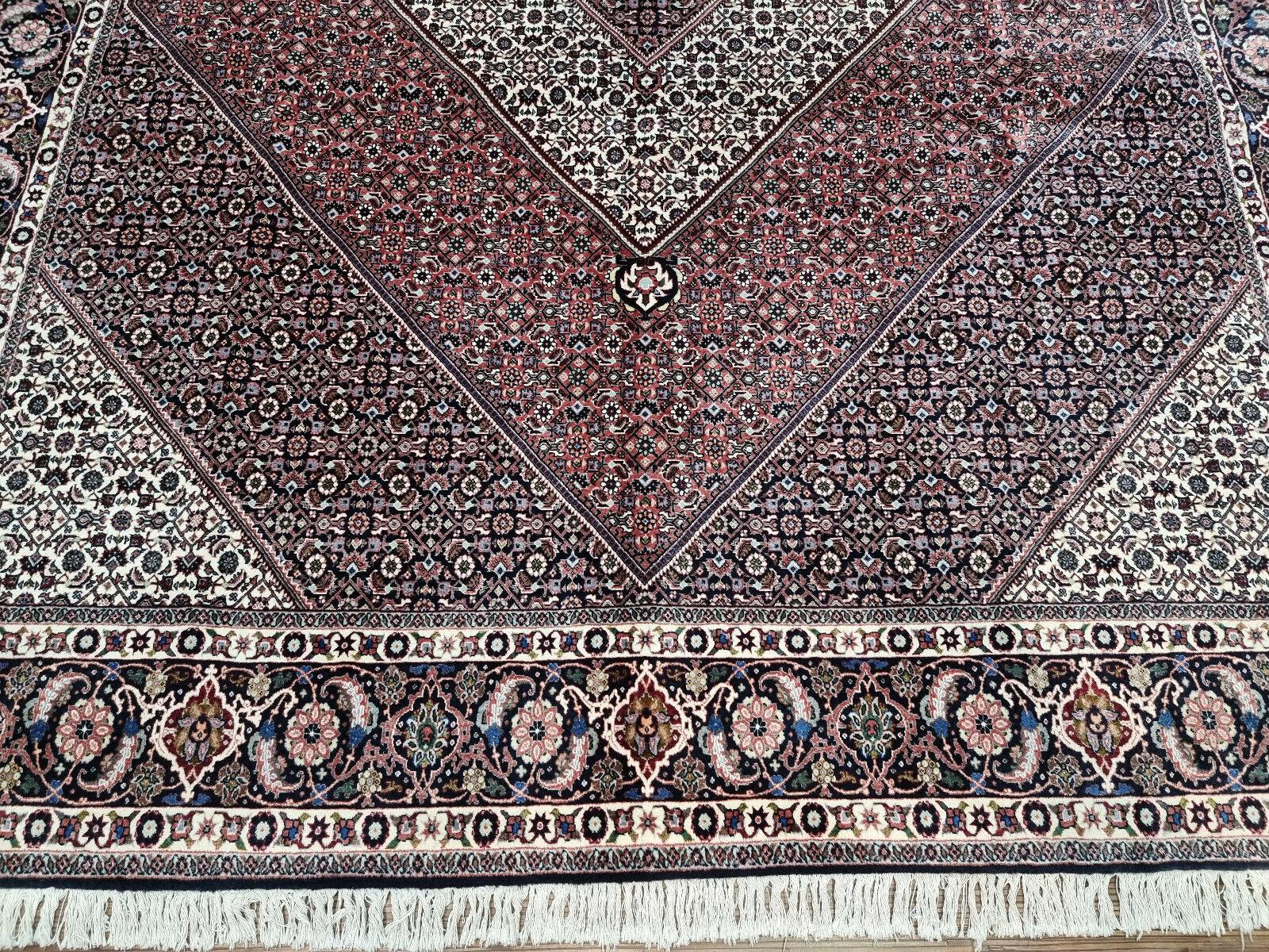 Handgefertigter Bidjar-Teppich im persischen Stil im Vintage-Stil 8.2' x 11,2', 1970er Jahre - 1D71 im Angebot 2