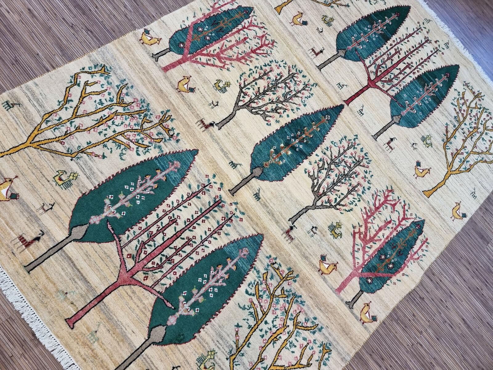 Handgefertigter Gabbeh-Teppich im persischen Stil 4,8' x 7,1', 1980er Jahre - 1D109 im Angebot 5